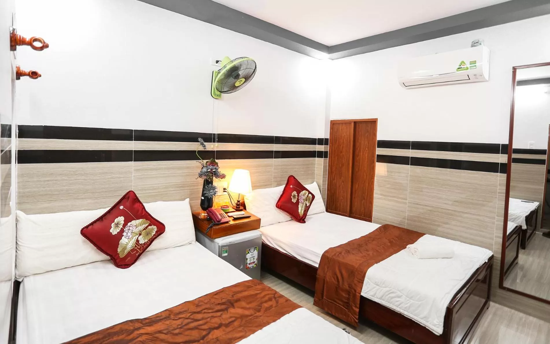 Bed in Lucky Hotel Quy Nhon