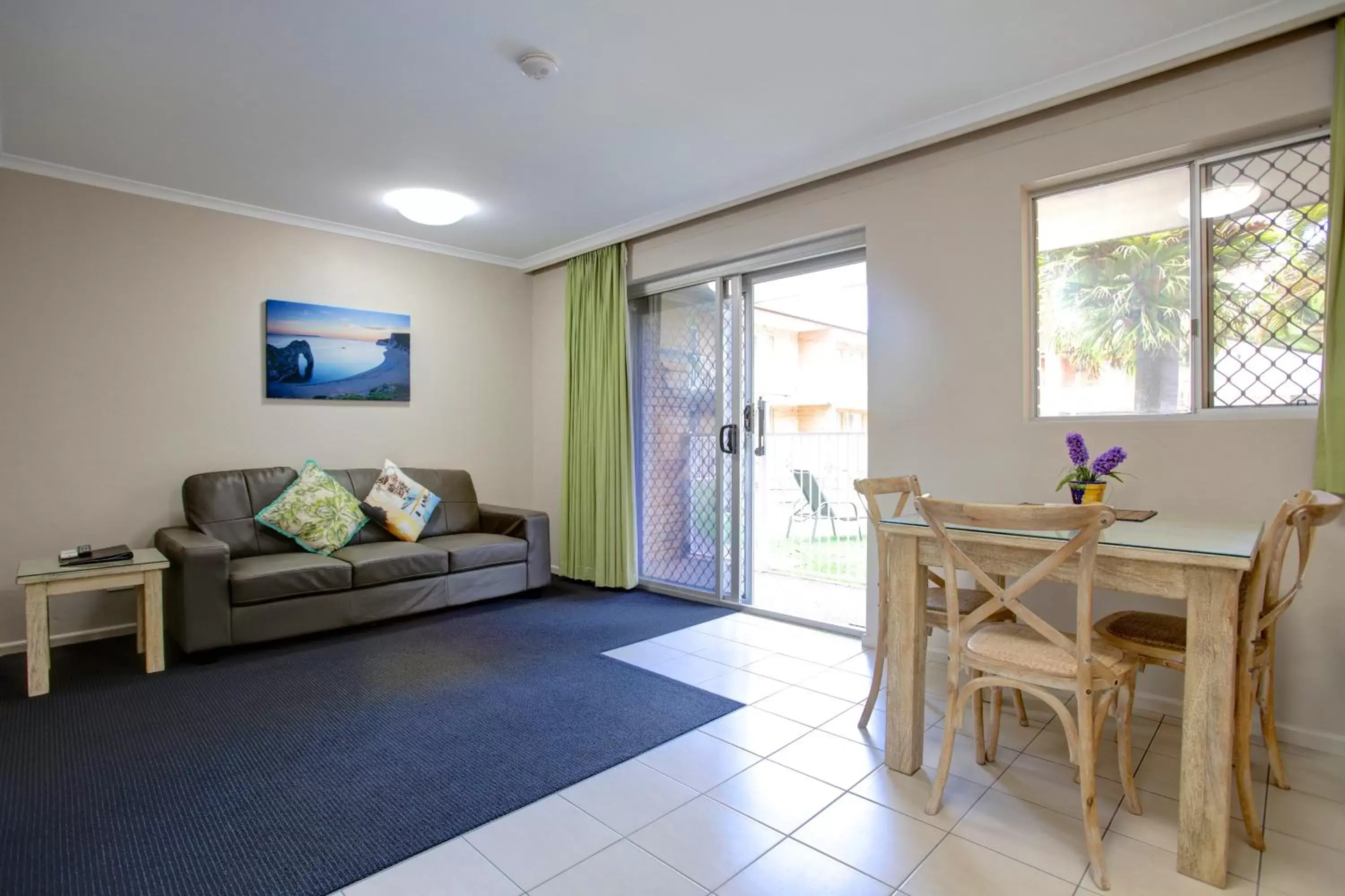 Living room, Seating Area in Beachpark Apartments Coffs Harbour