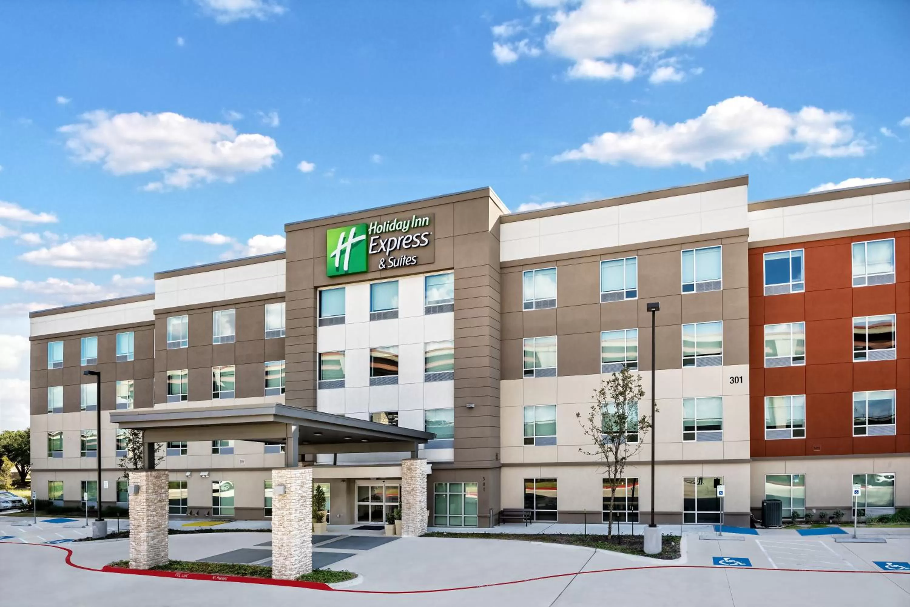 Property building in Holiday Inn Express & Suites Round Rock - Austin N by IHG