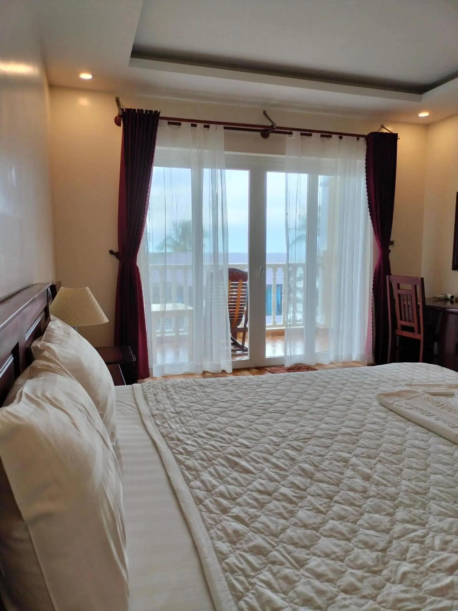 Bedroom, Bed in Phuong Binh House