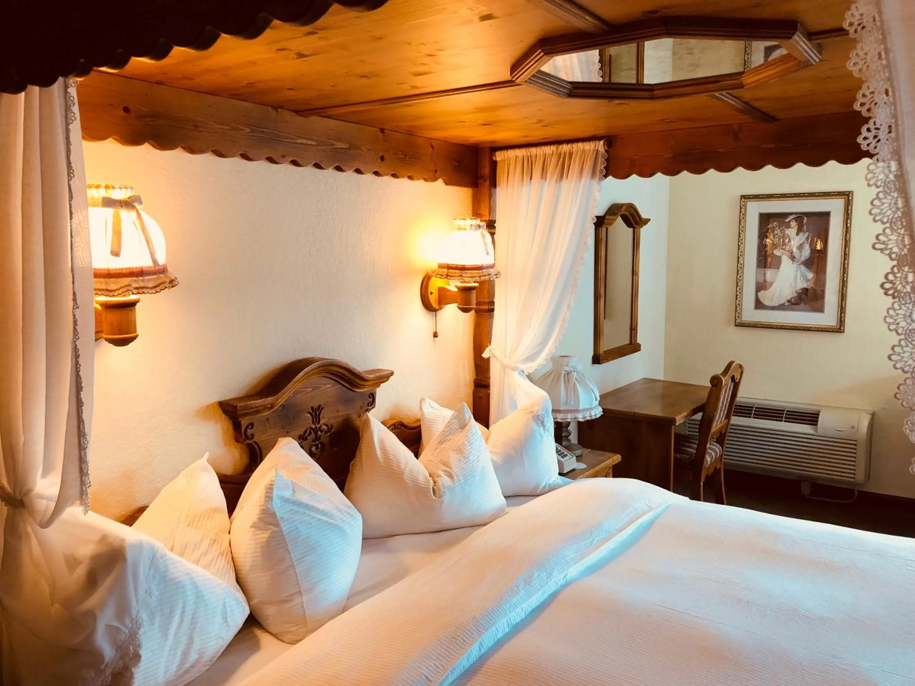 Decorative detail, Bed in Enzian Inn