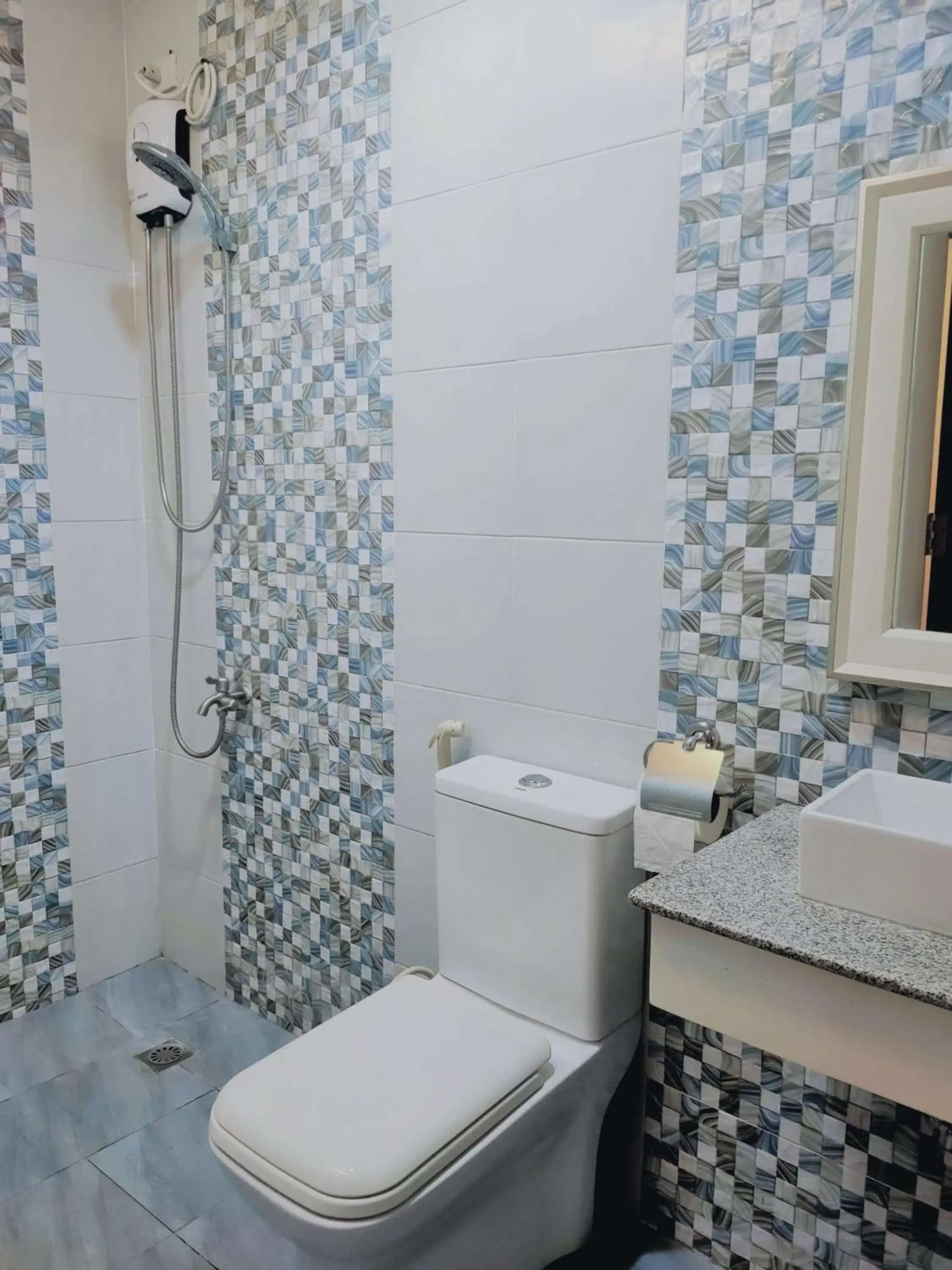 Toilet, Bathroom in Sea Horizon Resort