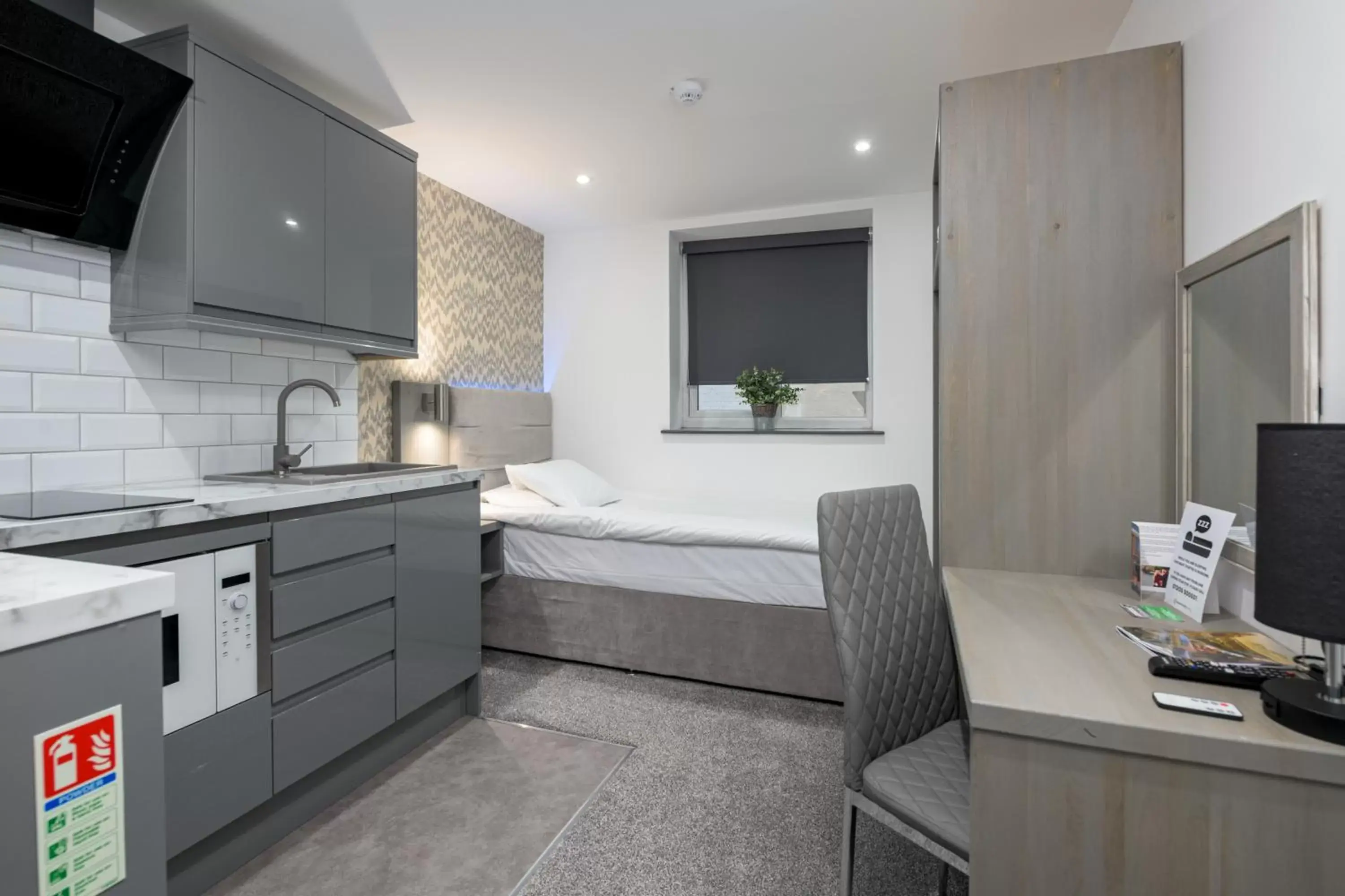 Deluxe Studio - single occupancy in The Stanley Hotel Deluxe Studio - single occupancy in The Stanley Hotel