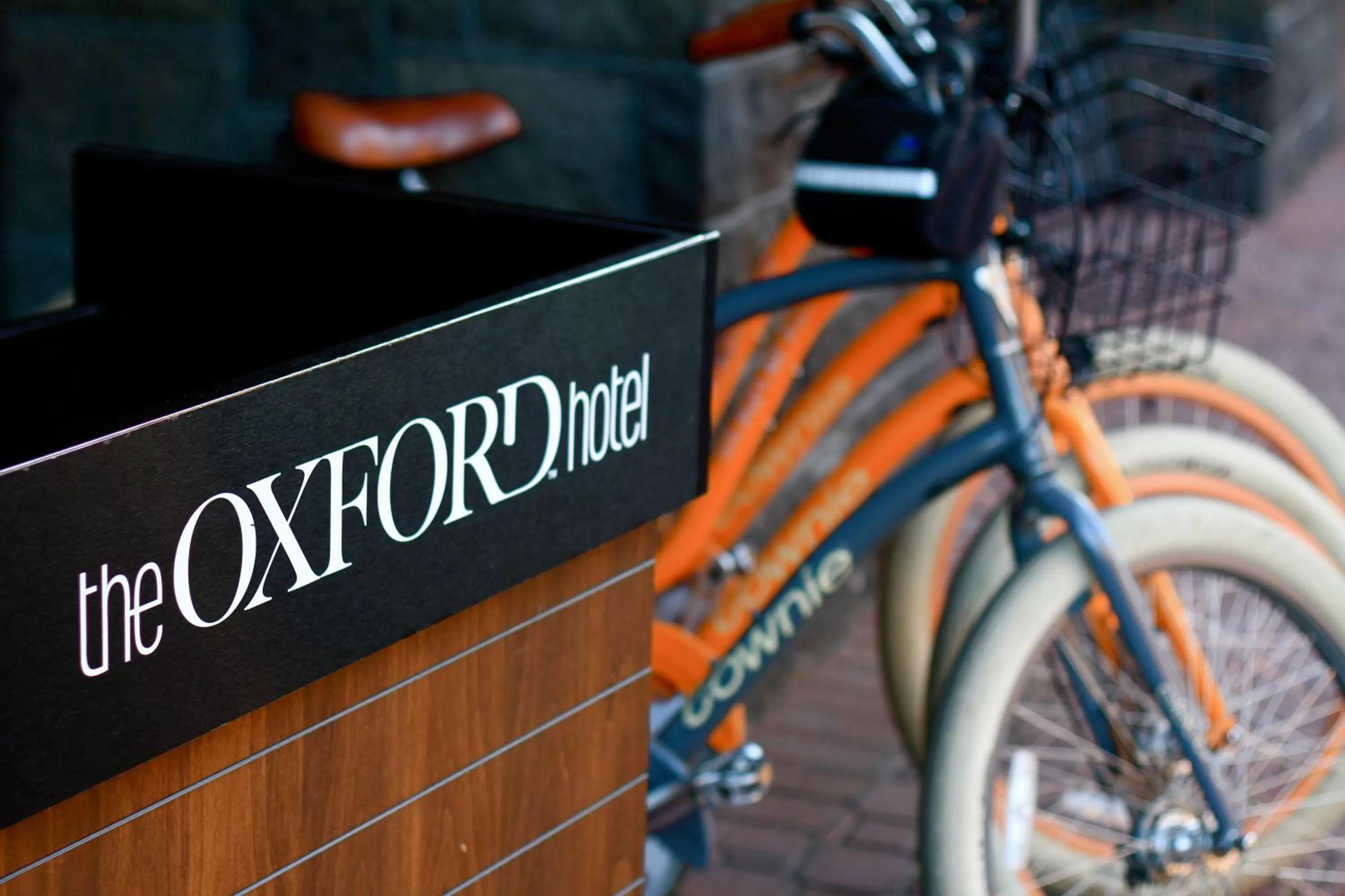 Facade/entrance in Oxford Hotel Bend