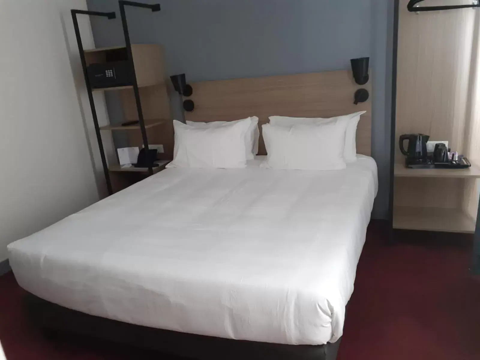 Bed in Sure Hotel by Best Western Les Portes de Montauban