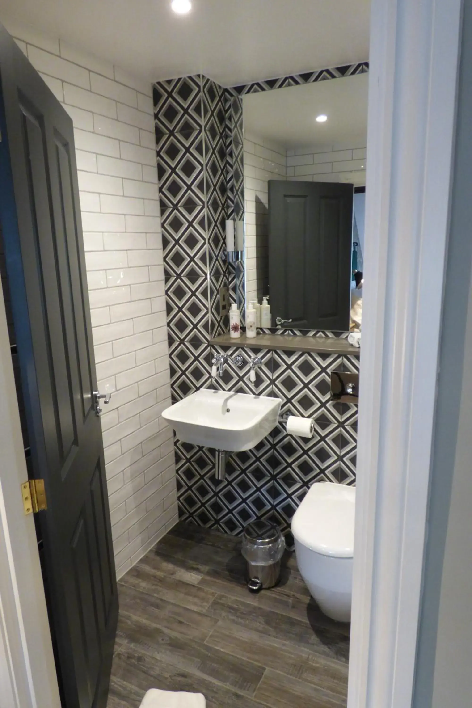 Bathroom in Hallgarth Manor House