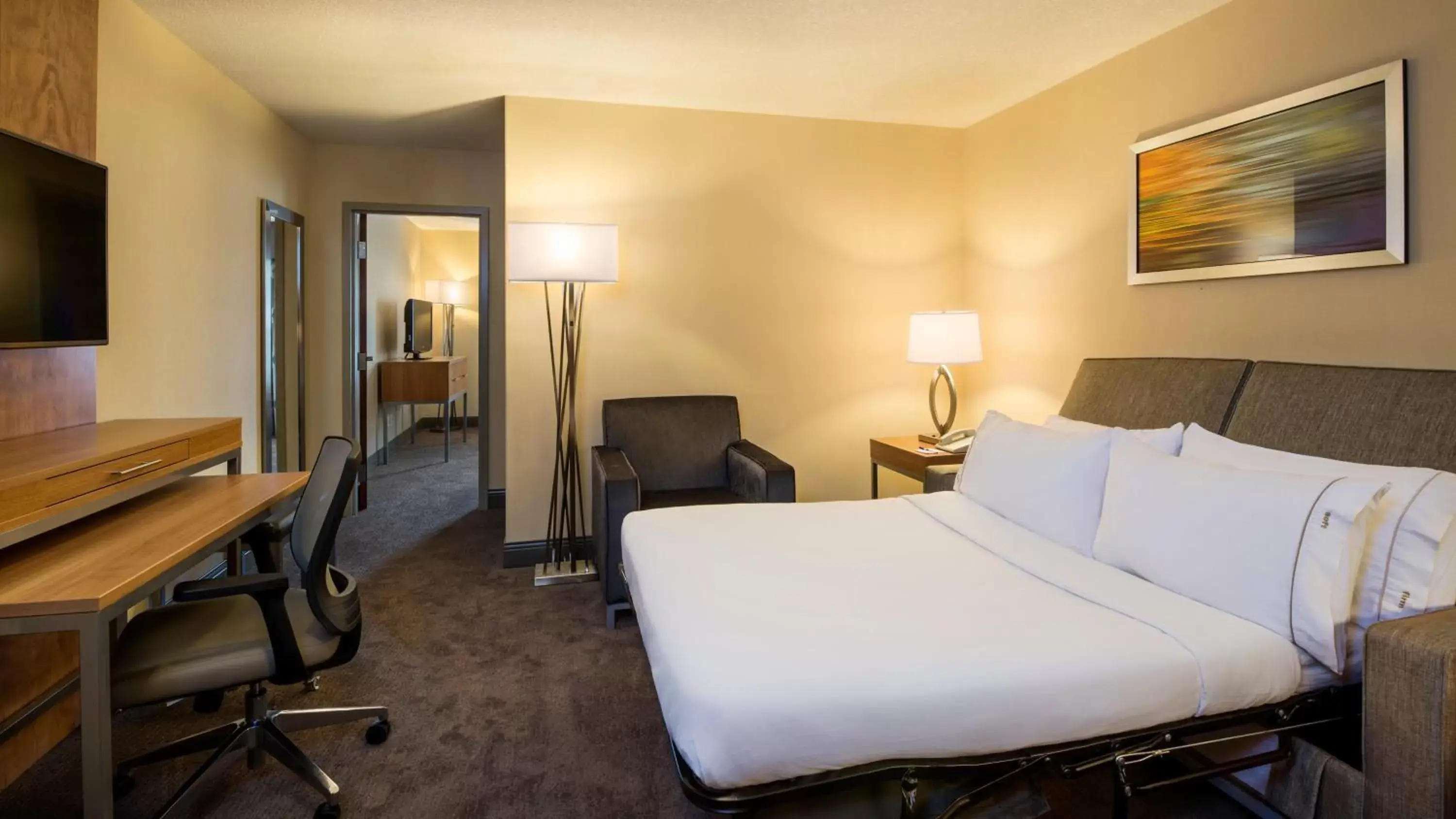 Bedroom, Bed in Holiday Inn Express Hotel & Suites Sherwood Park-Edmonton Area, an IHG Hotel