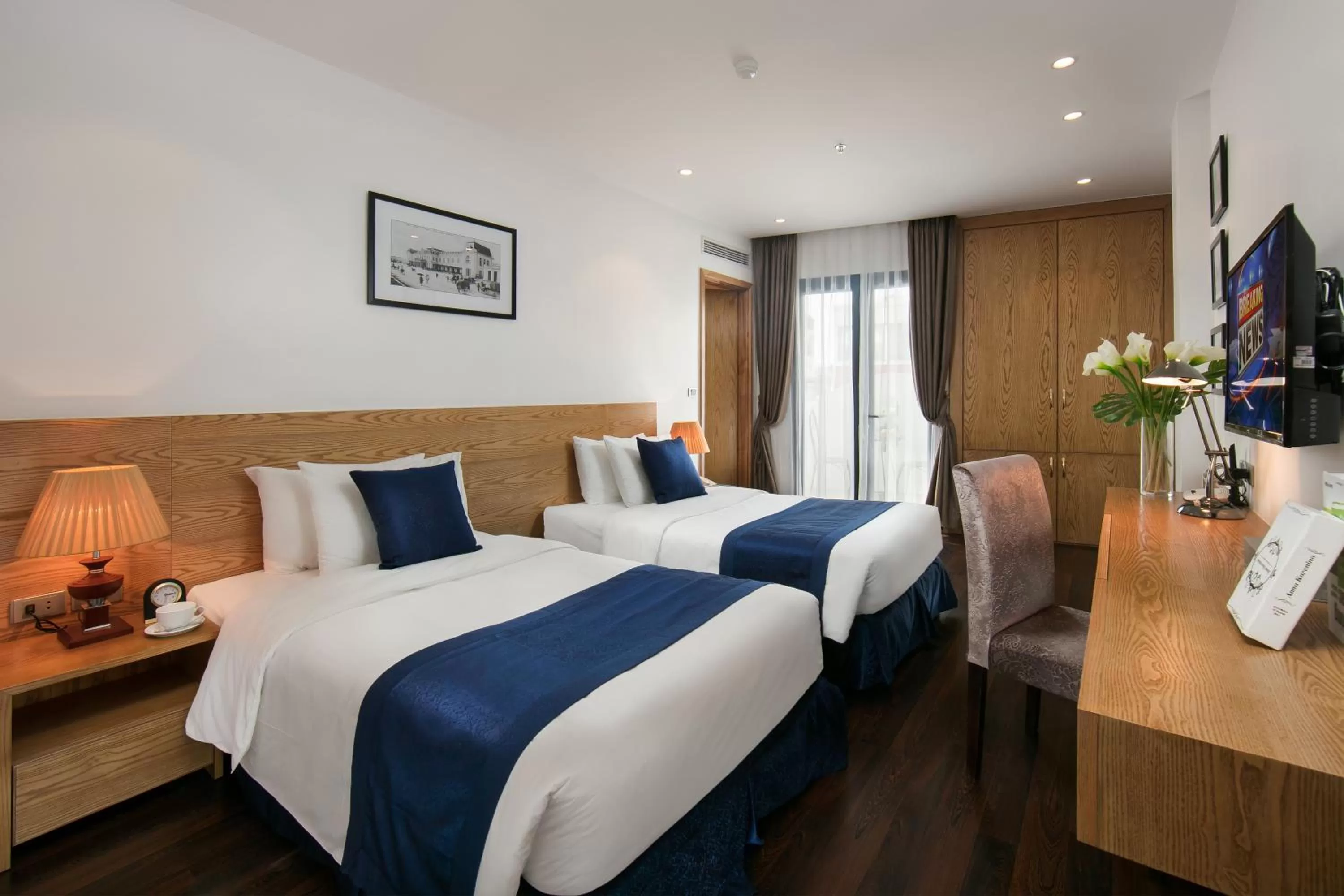 Bed in Hanoi Paon Hotel & Spa