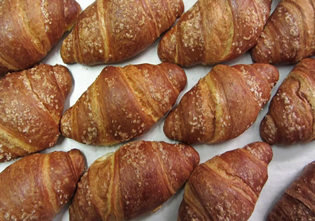 Italian breakfast in Catania Crossing B&B - Rooms & Comforts