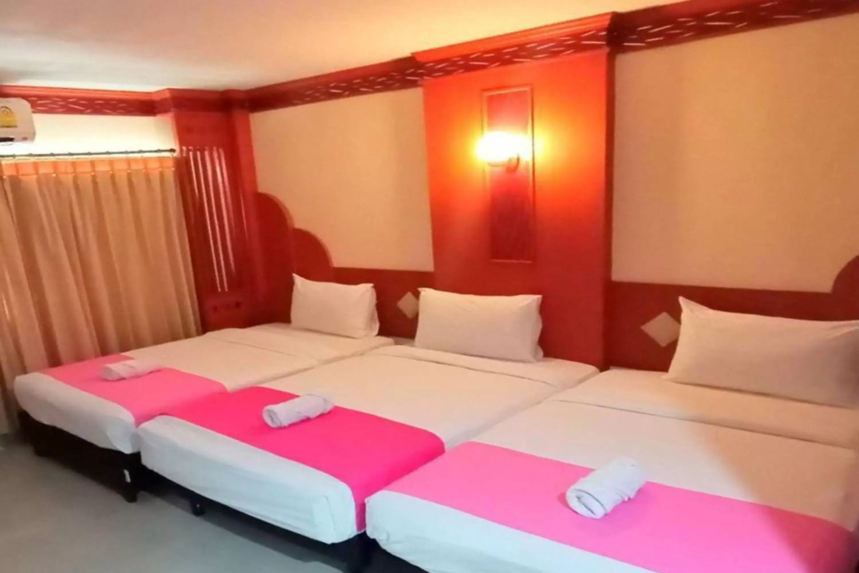 Bedroom, Bed in Poonsook Phitsanulok Hotel SHA Plus