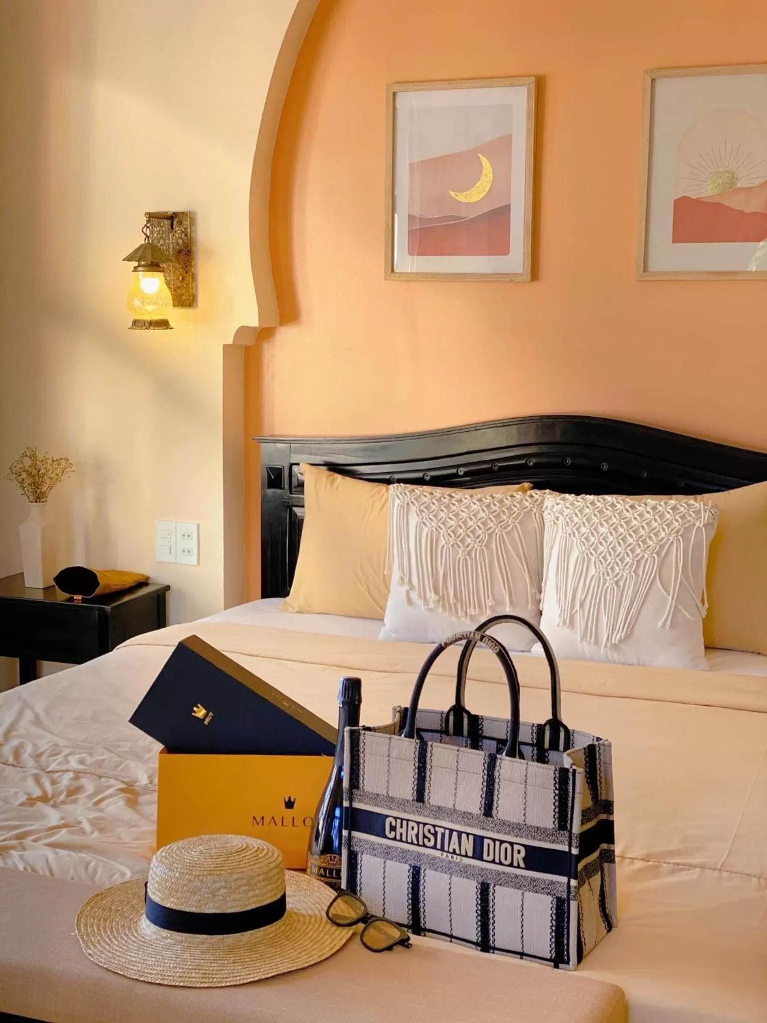 Bed in Alsahar Hoi An Boutique Villa