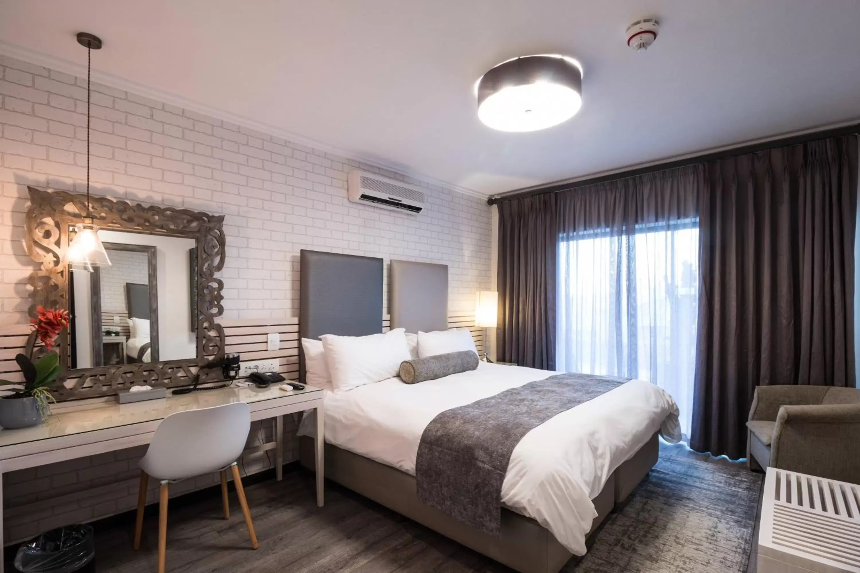 Bedroom, Bed in Protea Hotel by Marriott Mossel Bay