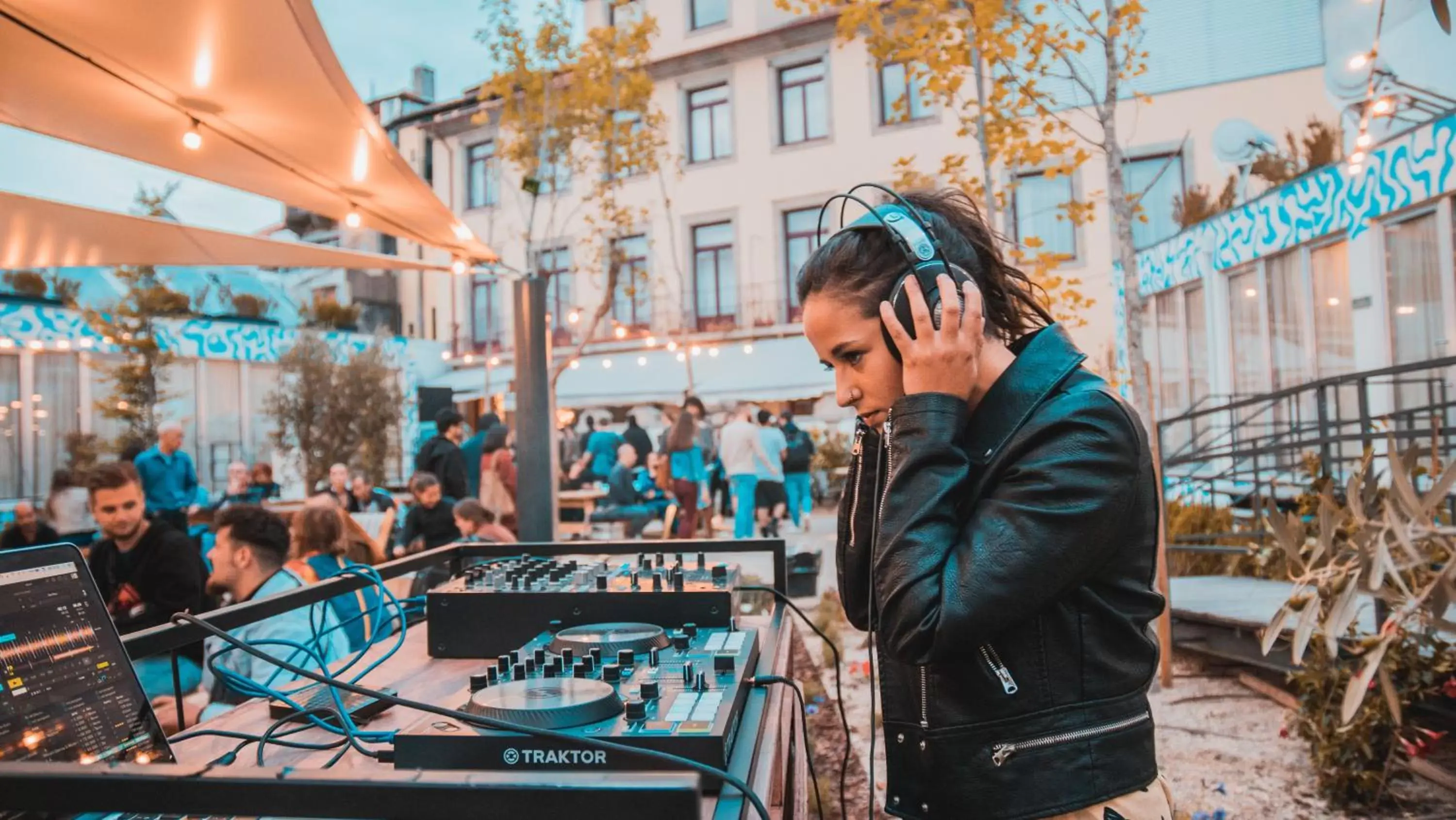 Nightclub / DJ in Selina Porto