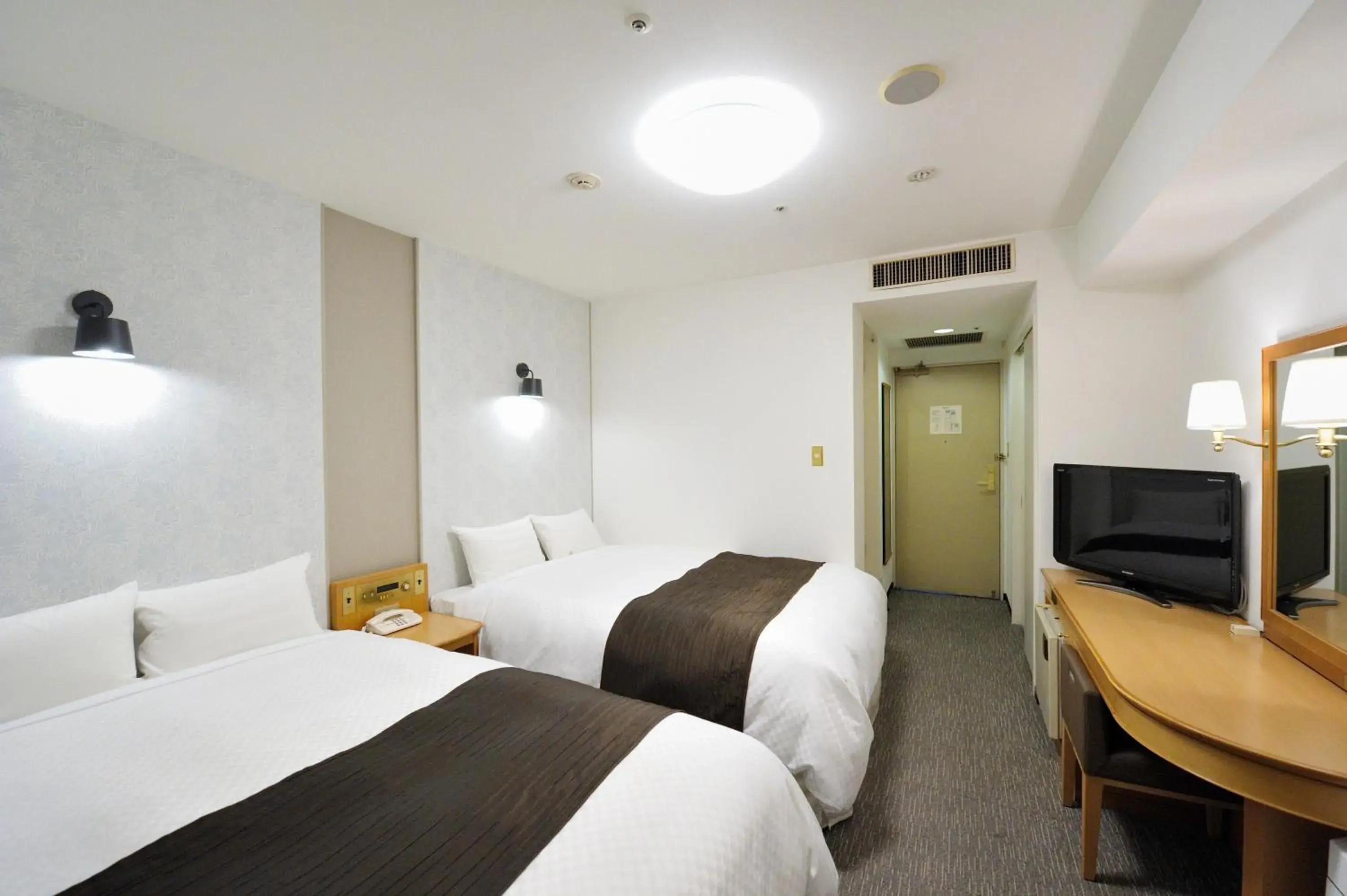 Bed, Room Photo in Court Hotel Shin-Yokohama