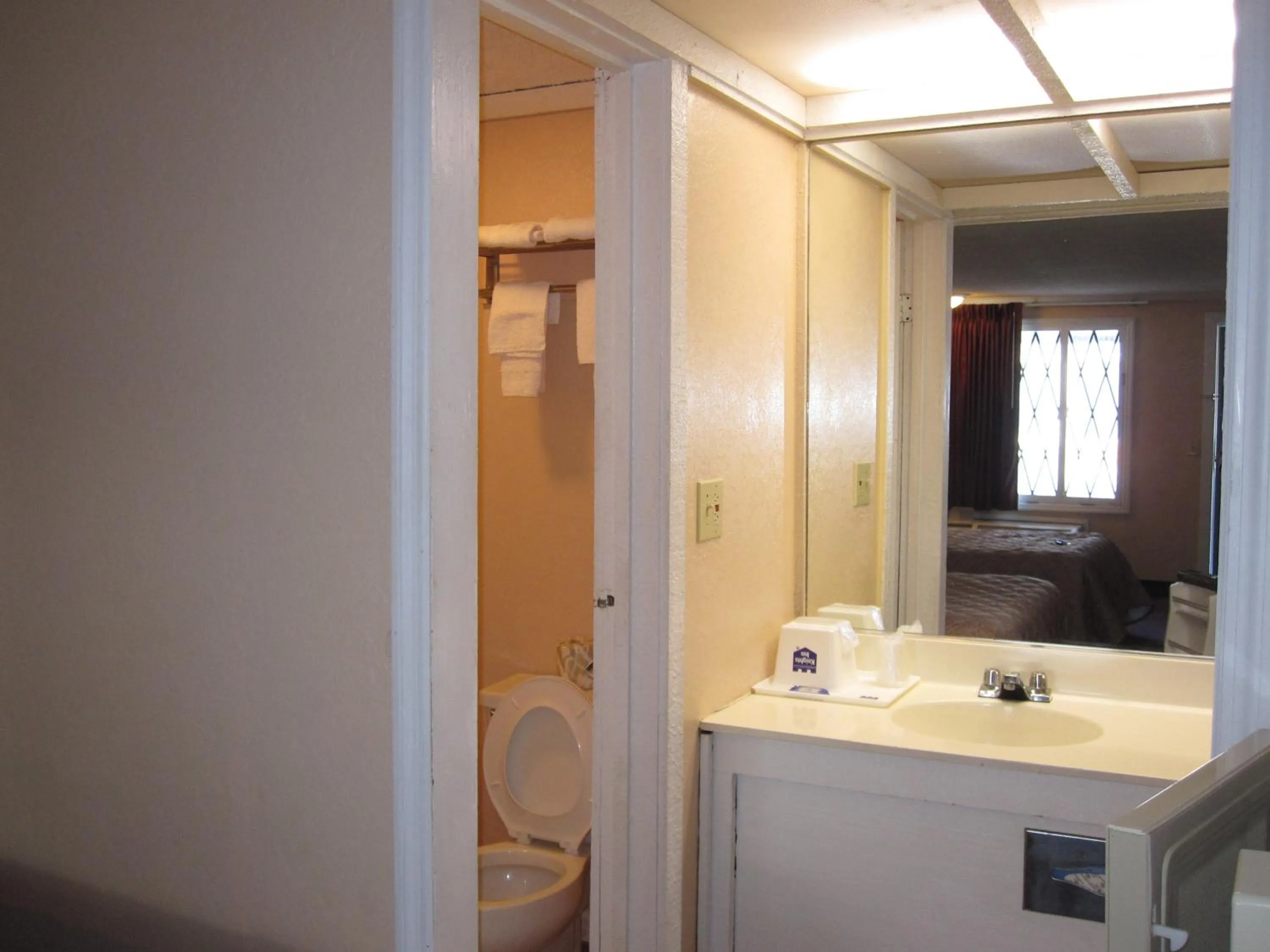 Bathroom in Knights Inn - Augusta