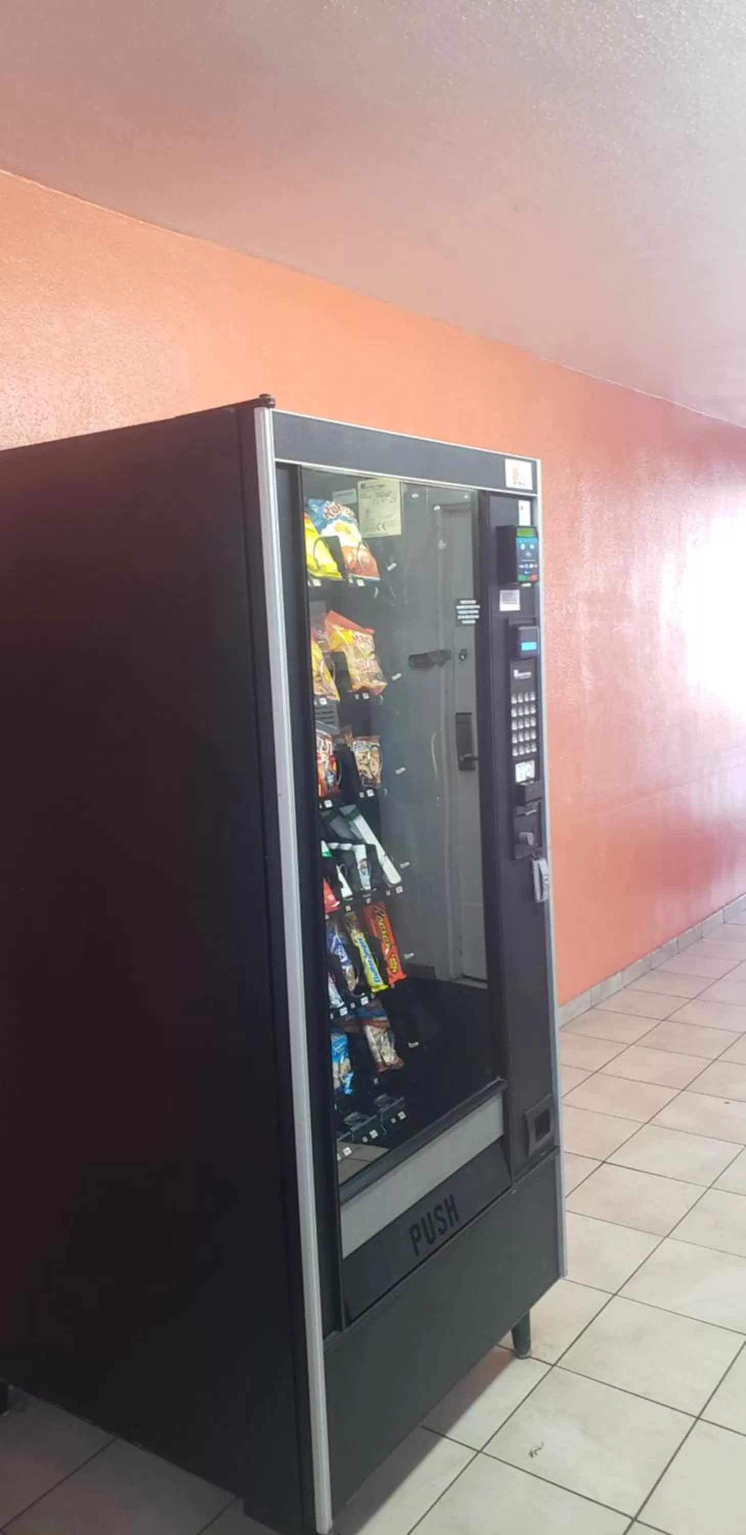 Food and drinks in Motel 6-Destin, FL