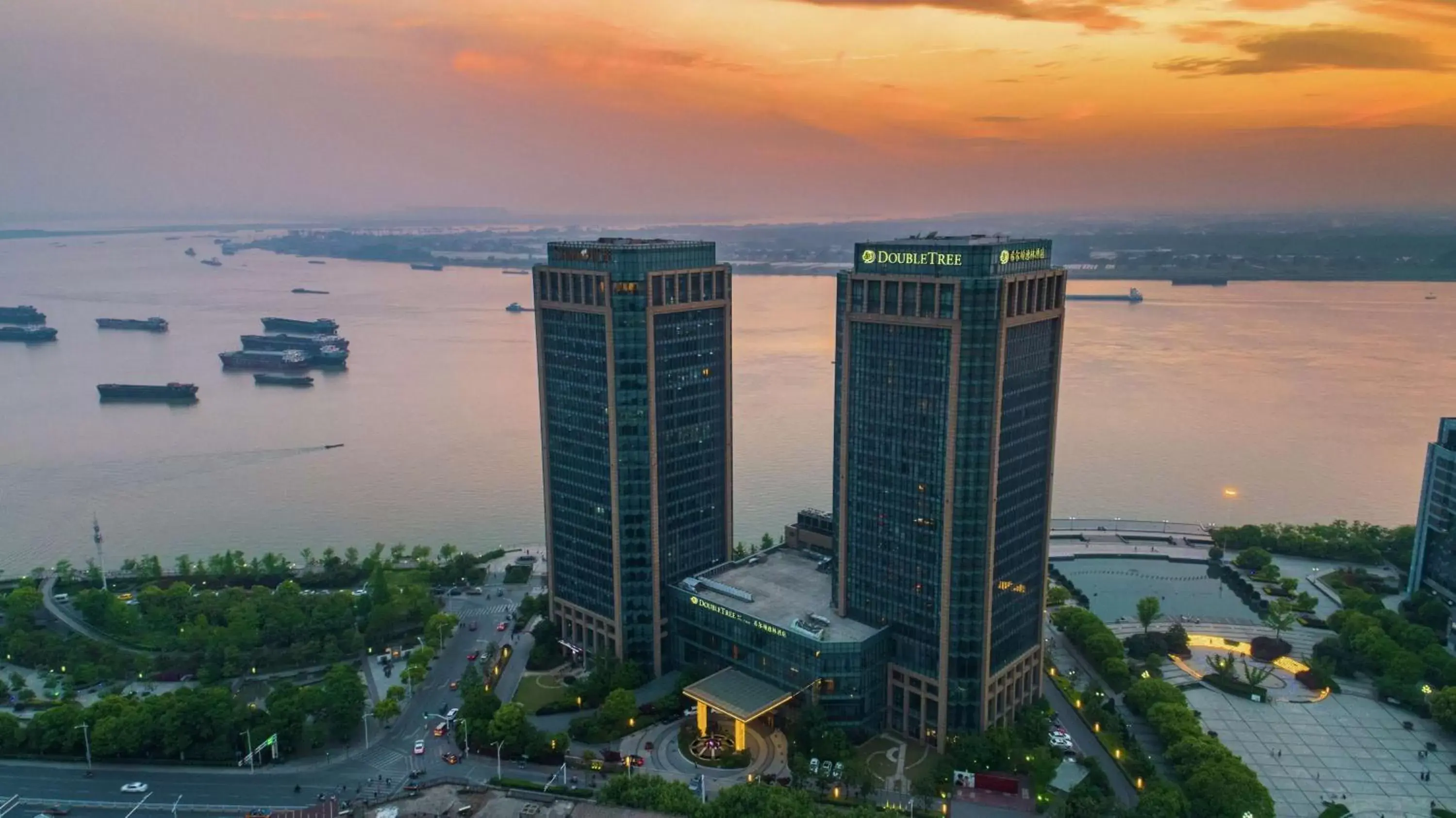 Property building, Bird's-eye View in DoubleTree by Hilton Wuhu