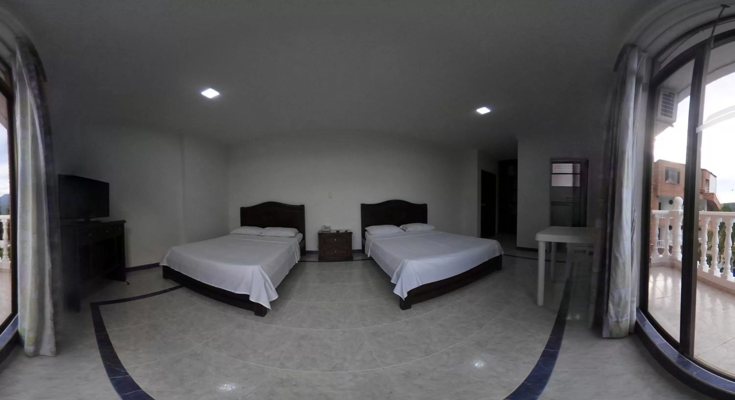 Bed in Zahira Hotel Melgar