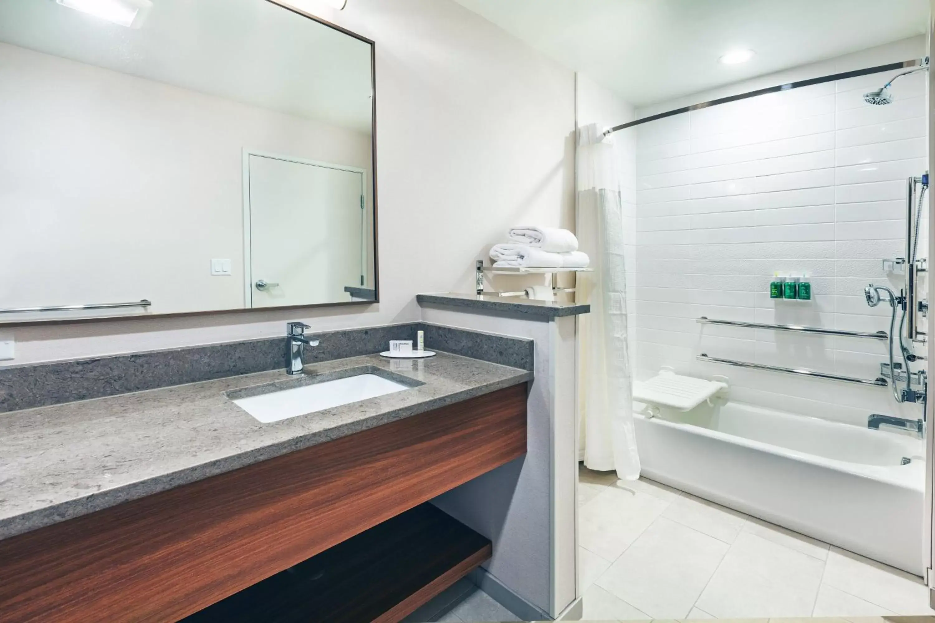 Bathroom in Fairfield Inn & Suites by Marriott Tulsa Catoosa