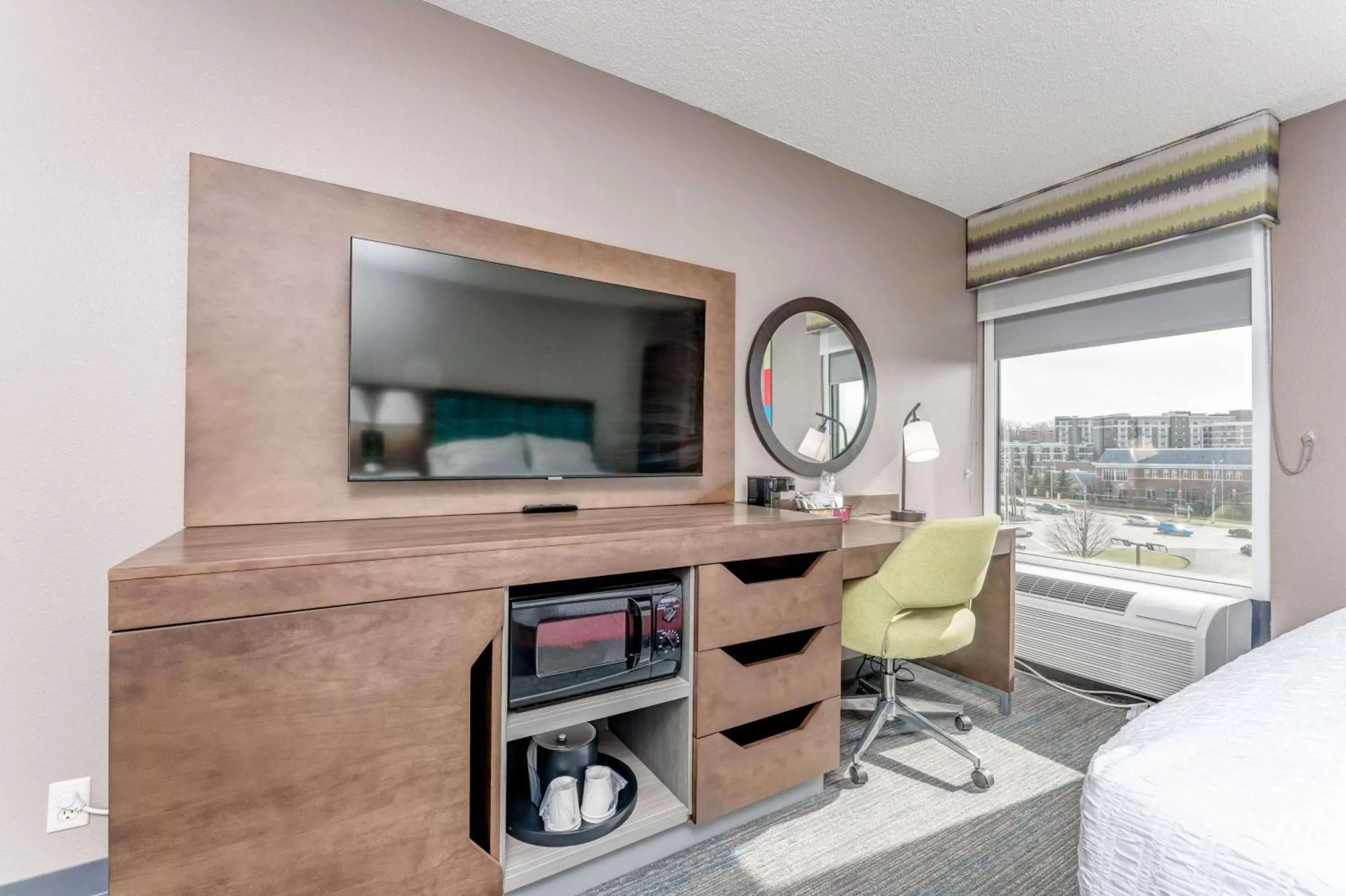 Bedroom in Hampton Inn Morgantown