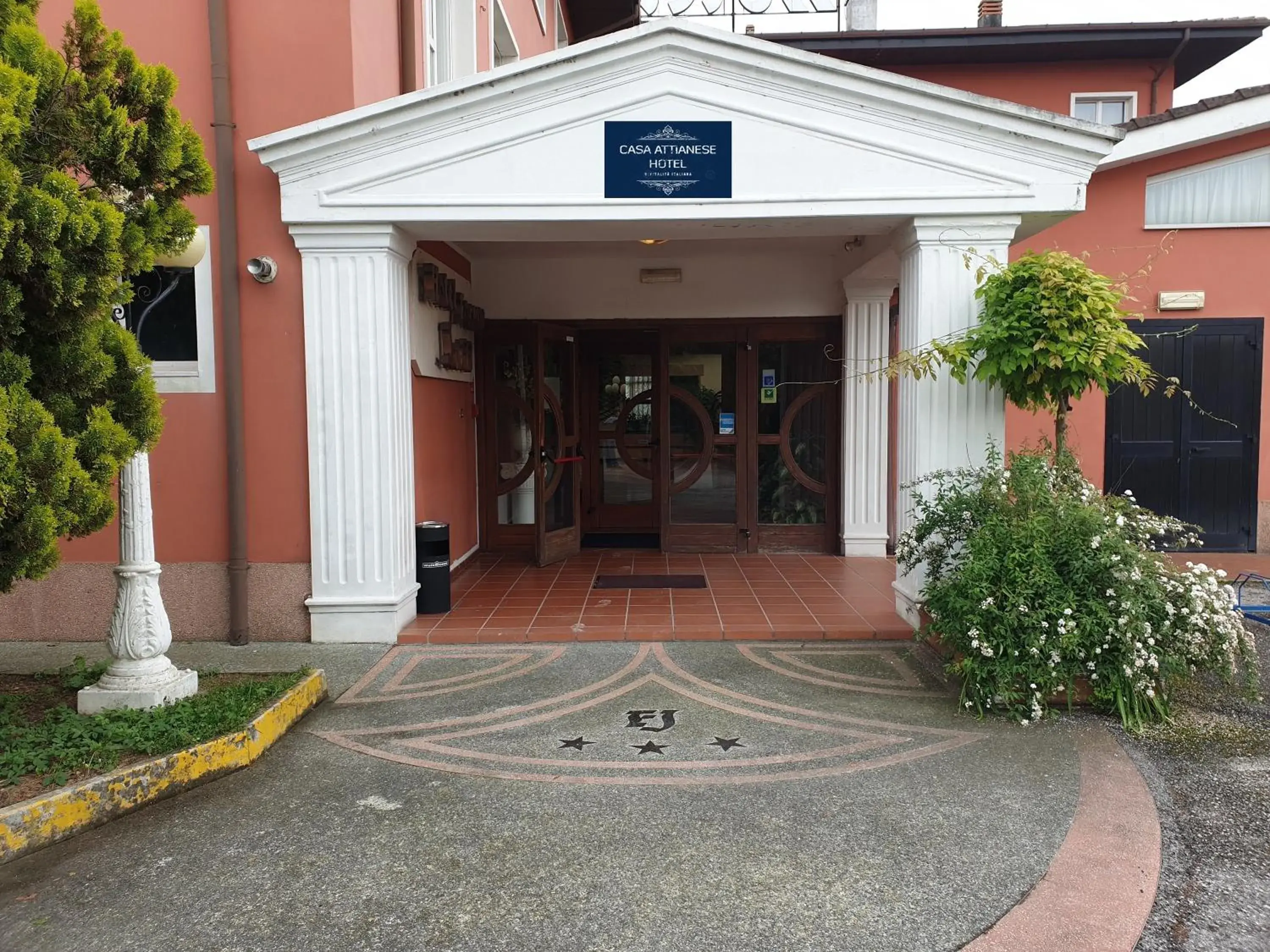 Facade/entrance in Attianese Hotel Restaurant