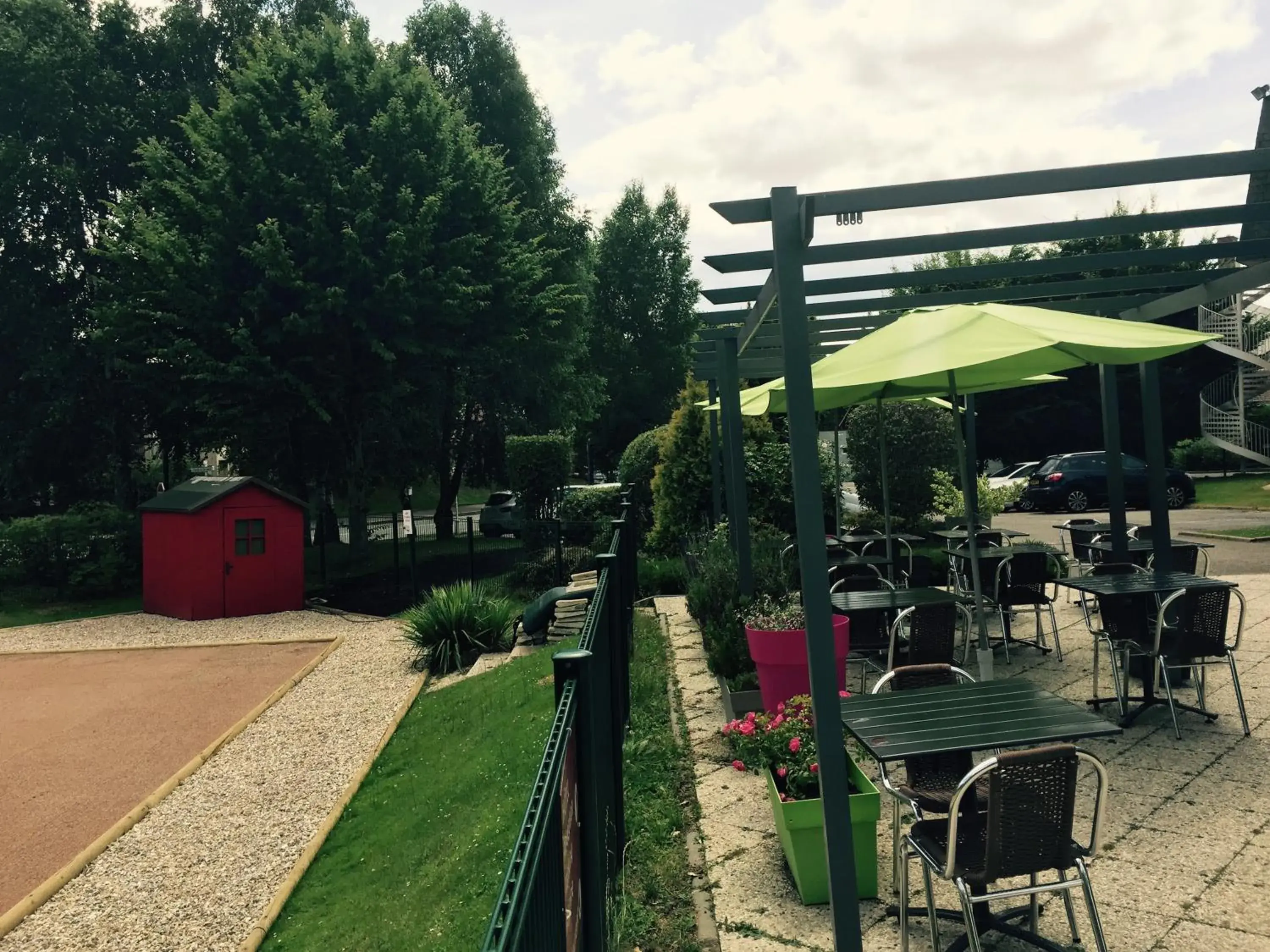 Patio, Patio/Outdoor Area in The Originals City, Hotel Eden, Rouen Nord (Inter-Hotel)