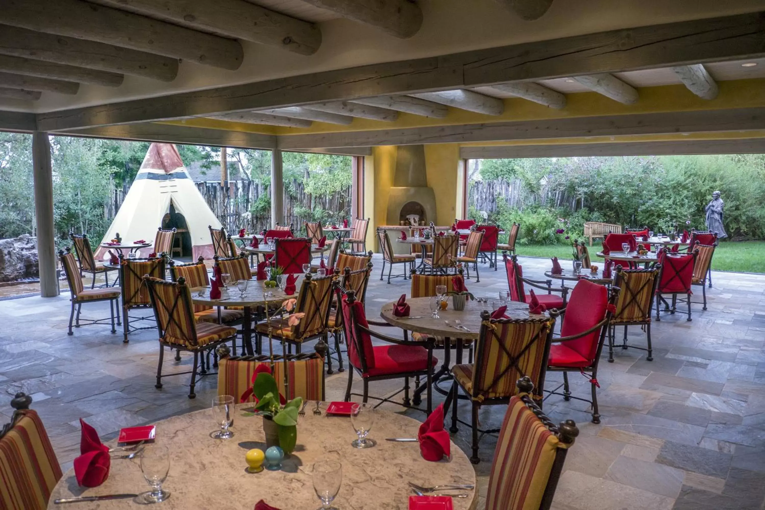 Dining area, Restaurant/Places to Eat in The Hacienda & Spa