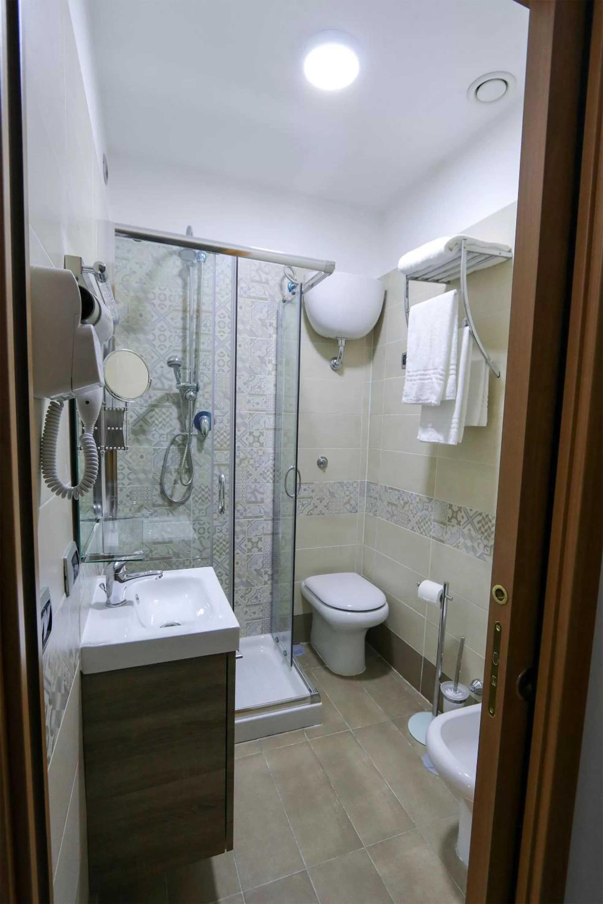 Bathroom in B&B Donn'anna