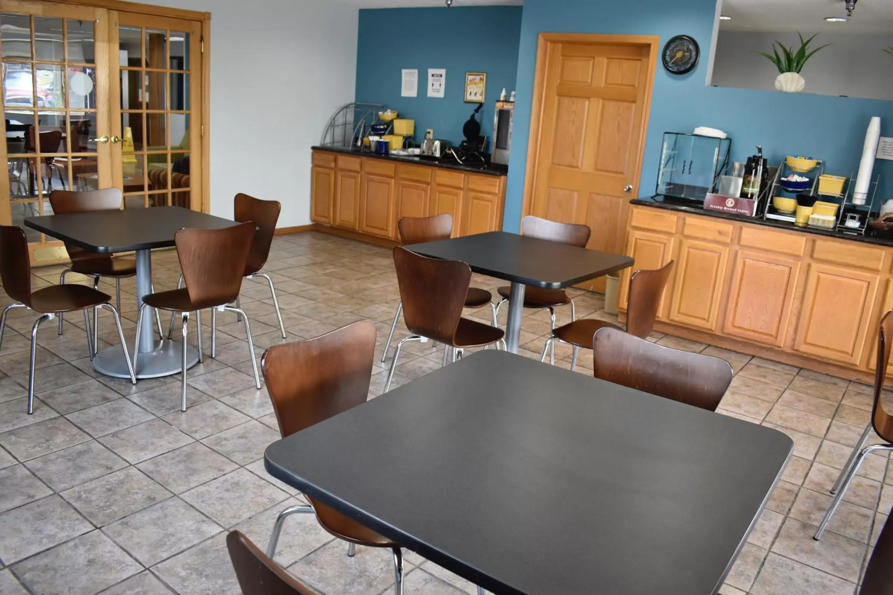 Breakfast, Restaurant/Places to Eat in Days Inn by Wyndham Sioux City