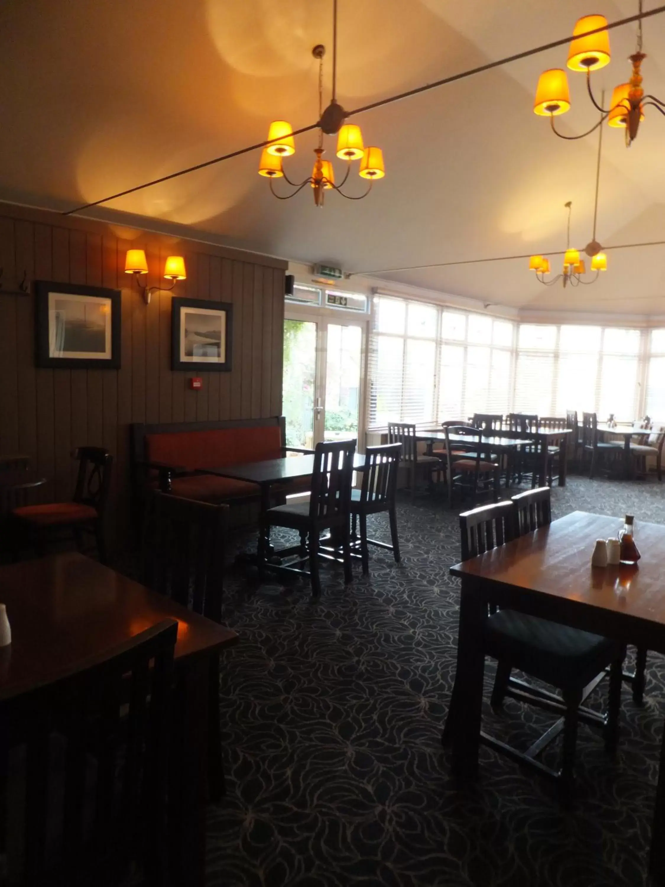 Restaurant/Places to Eat in The Red Lion, Stretham