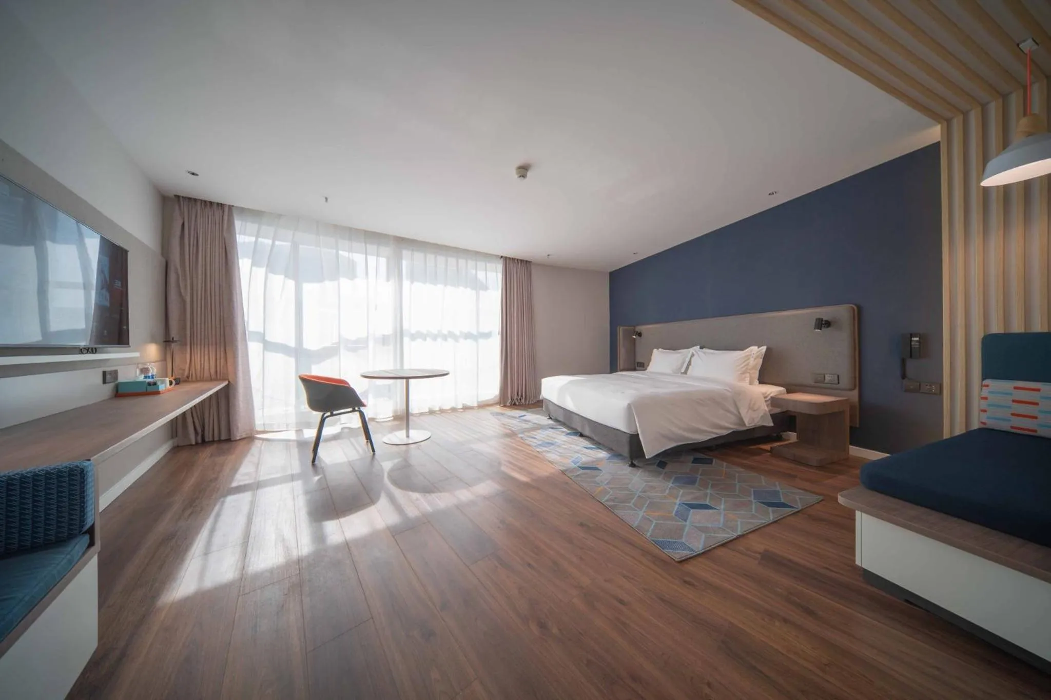 King Room - Accessible in Holiday Inn Express Zhengzhou Guancheng, an IHG Hotel