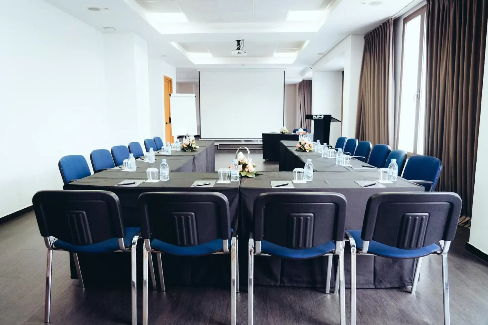 Meeting/conference room in ONOMO Hotel Rabat Terminus