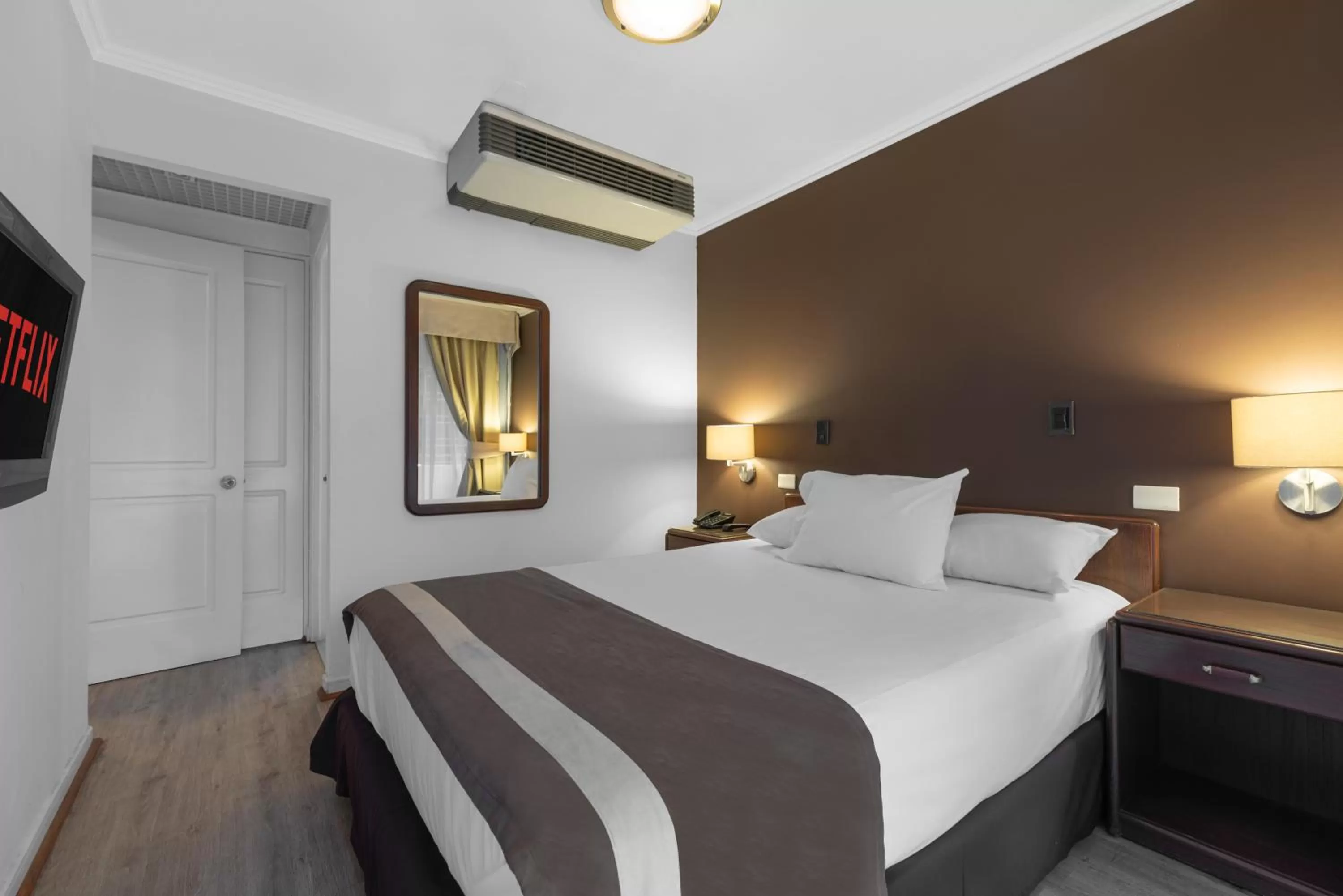 Bed in Apart Hotel Elite Las Condes