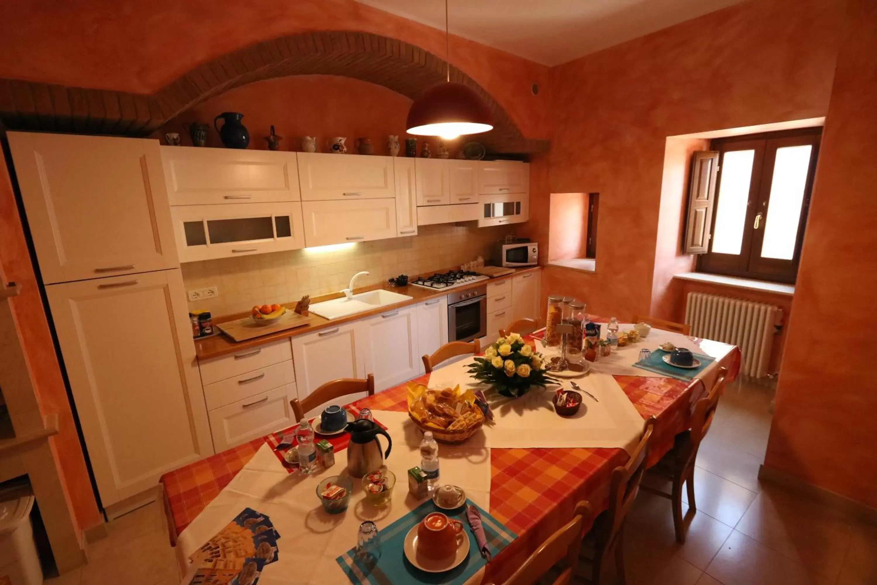 Dining Area in B&B La Casa Di Tocco