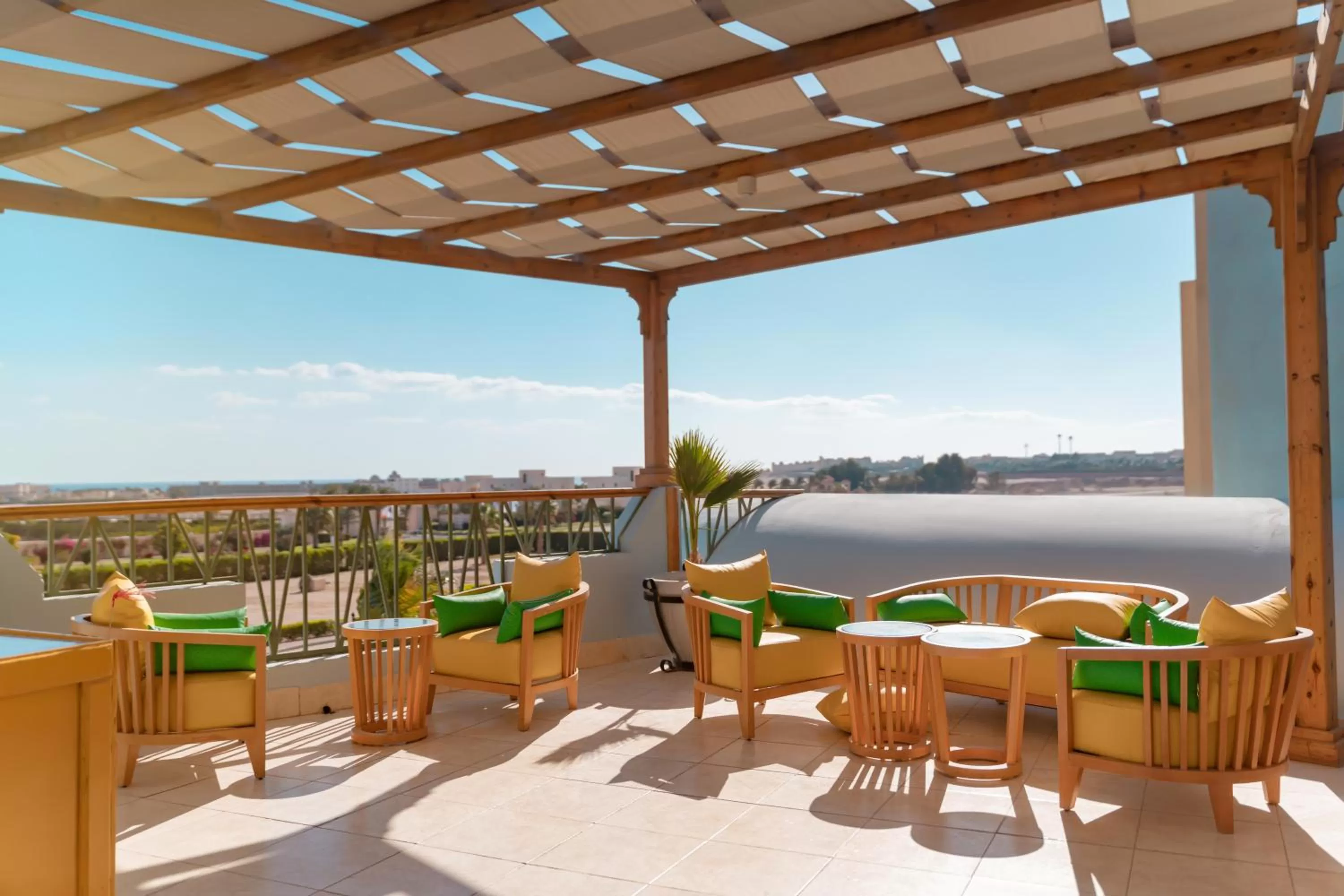 Lounge or bar in Lemon & Soul Makadi Garden