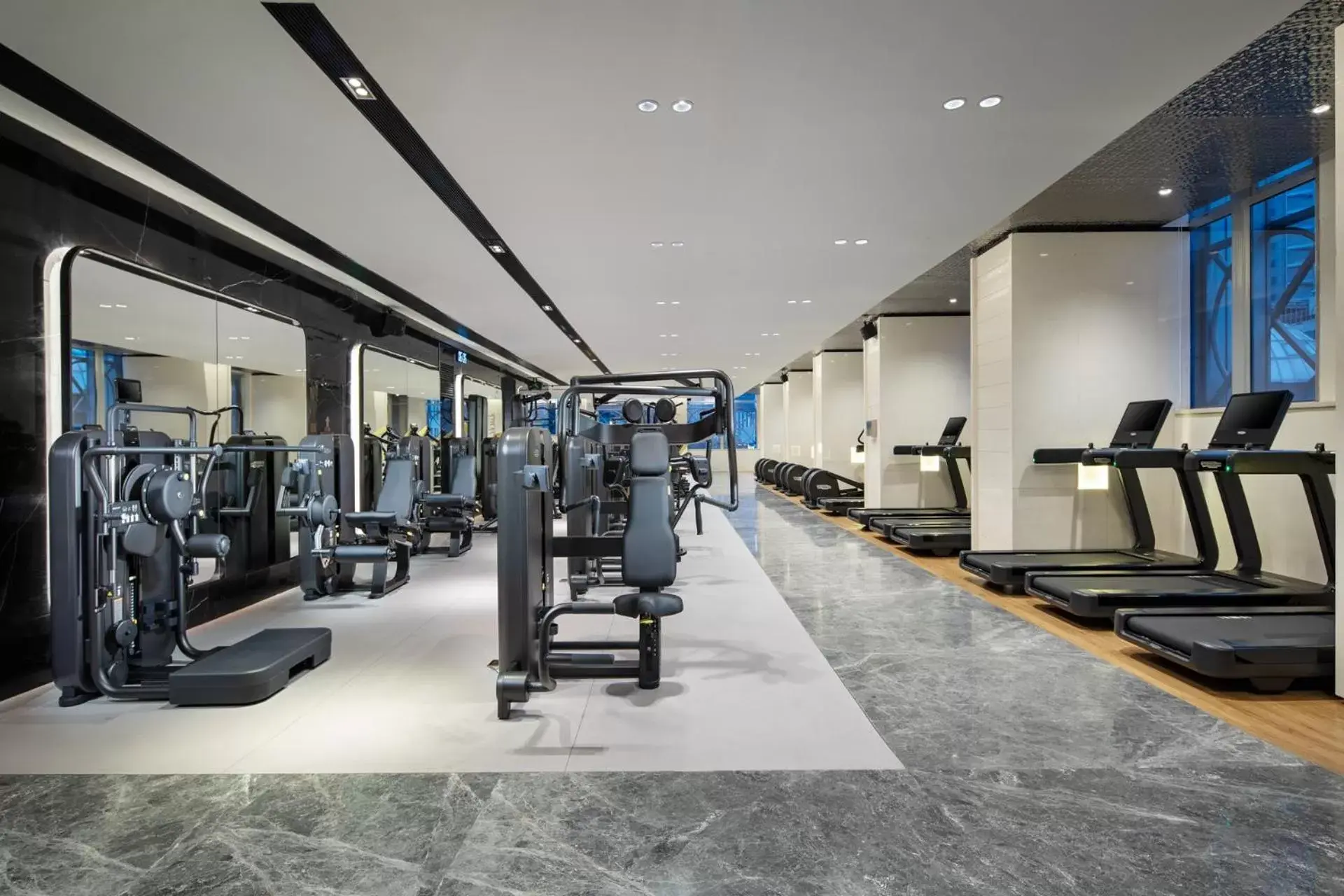 Fitness centre/facilities, Fitness Center/Facilities in Crowne Plaza - Shenzhen Futian, an IHG Hotel