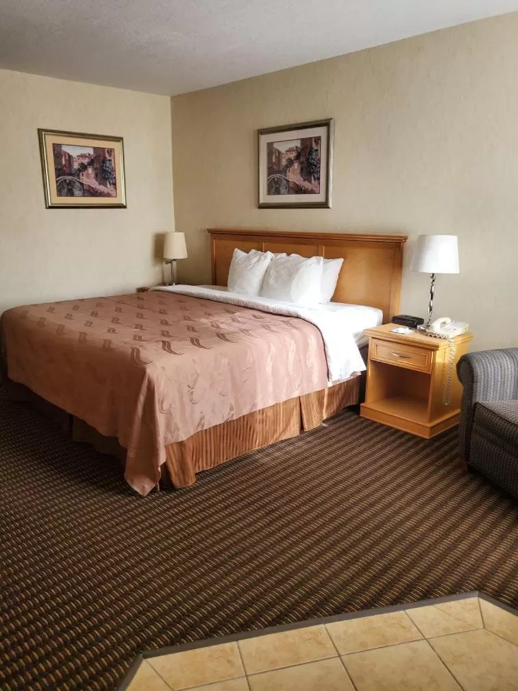 Bed in All Stay Suites