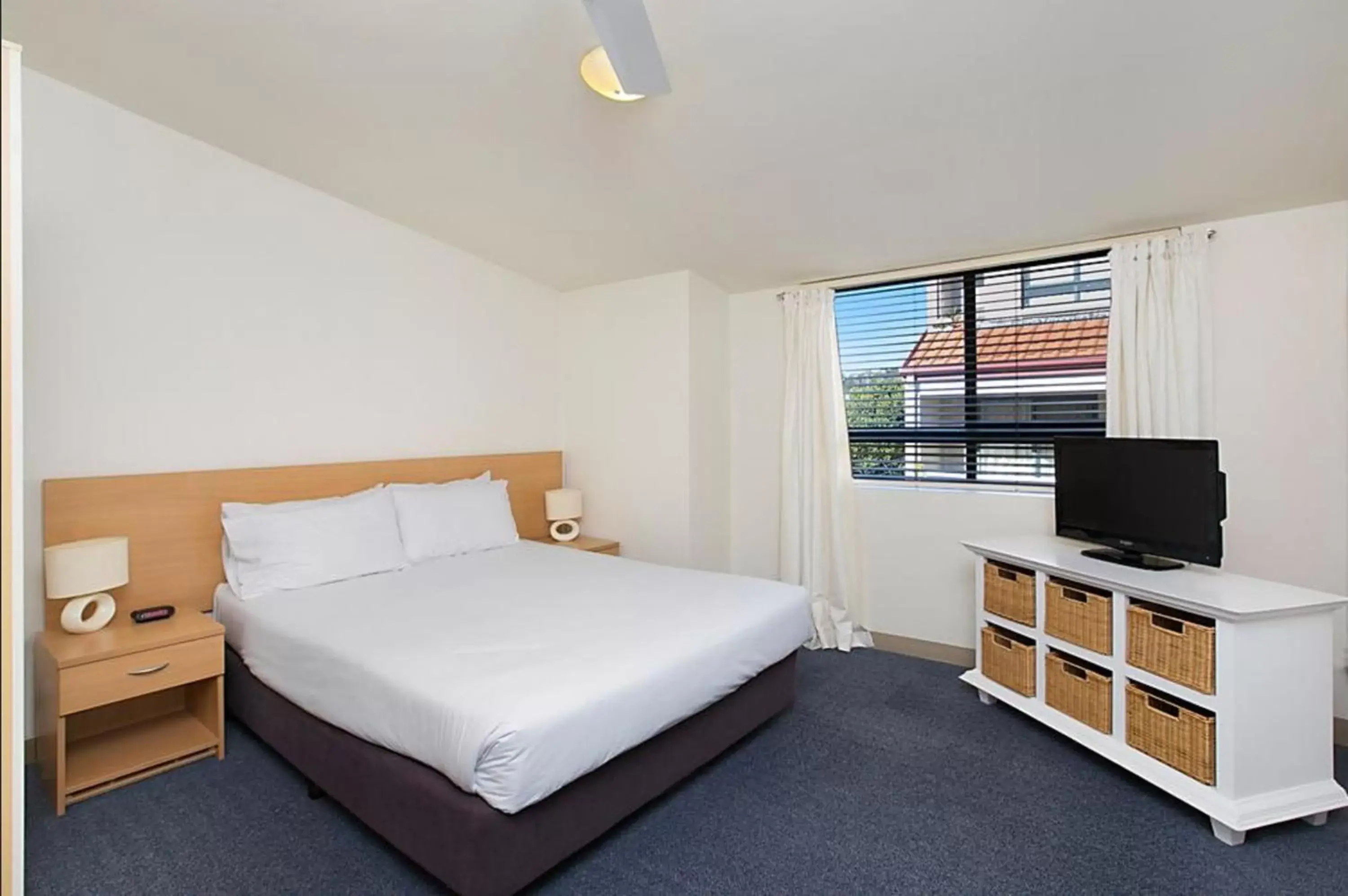 Bedroom, Bed in Nelson Bay Breeze