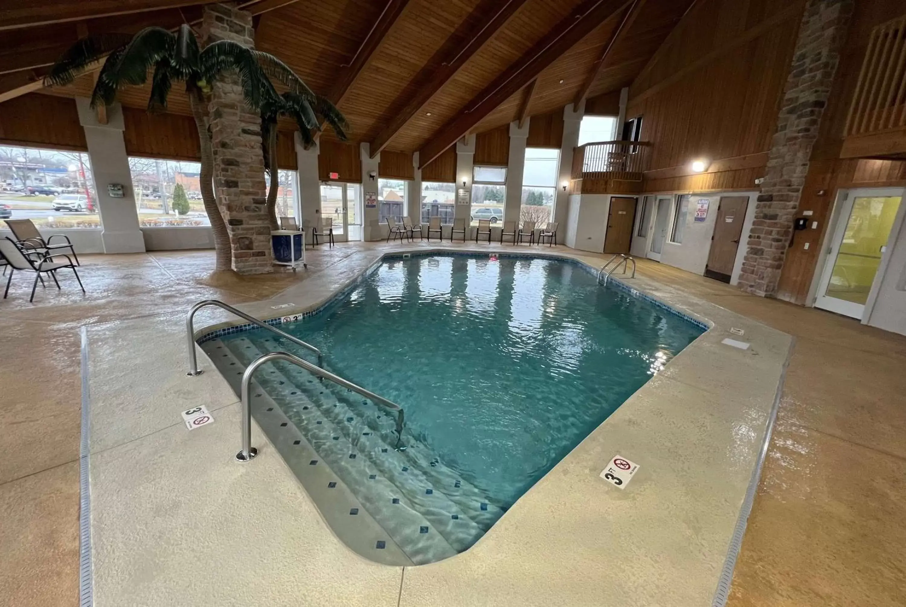 Pool view, Swimming Pool in Days Inn by Wyndham Batavia Ohio