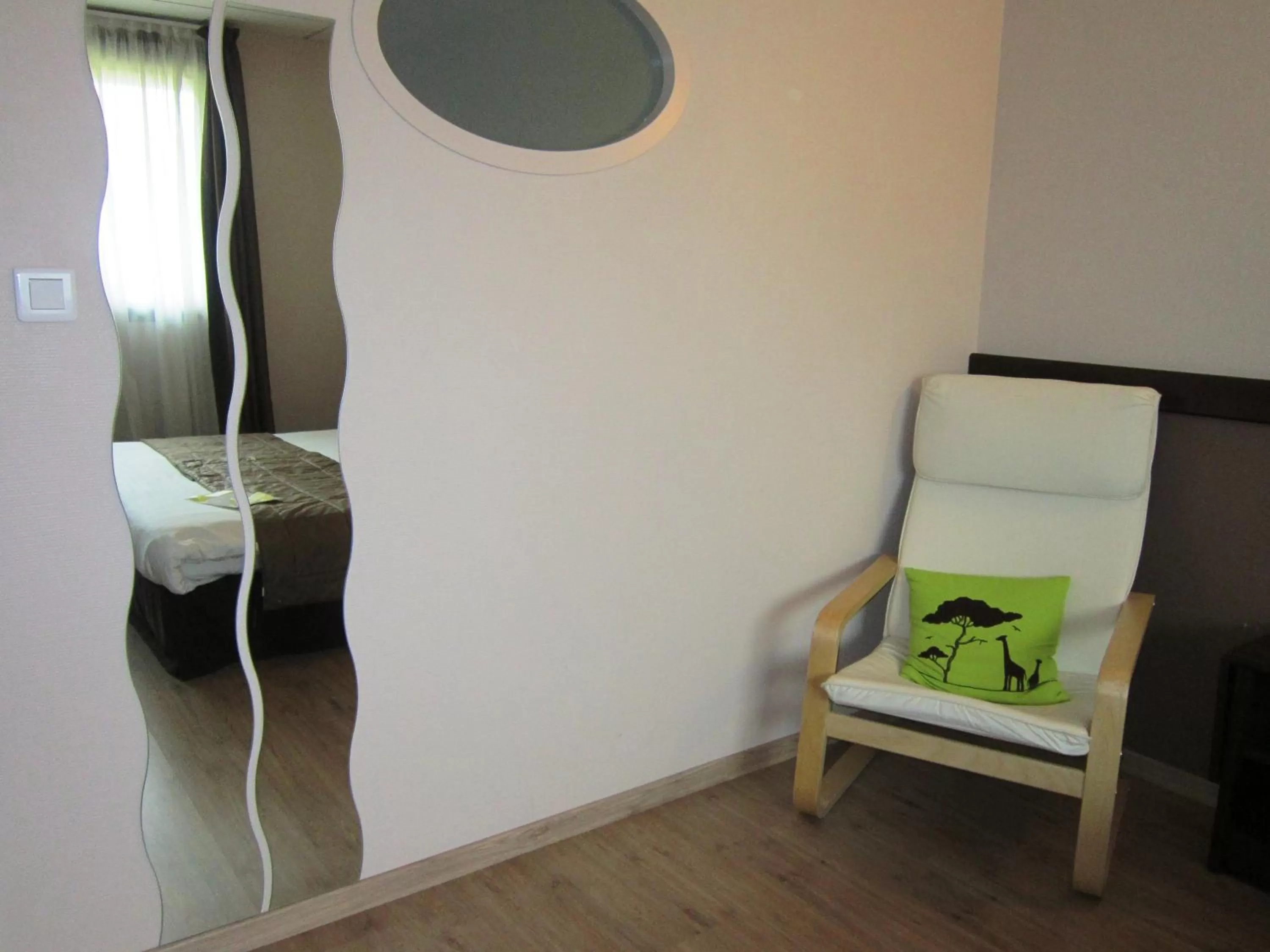 Bedroom, Bed in Hôtel Particulier VILLA DES MARAIS