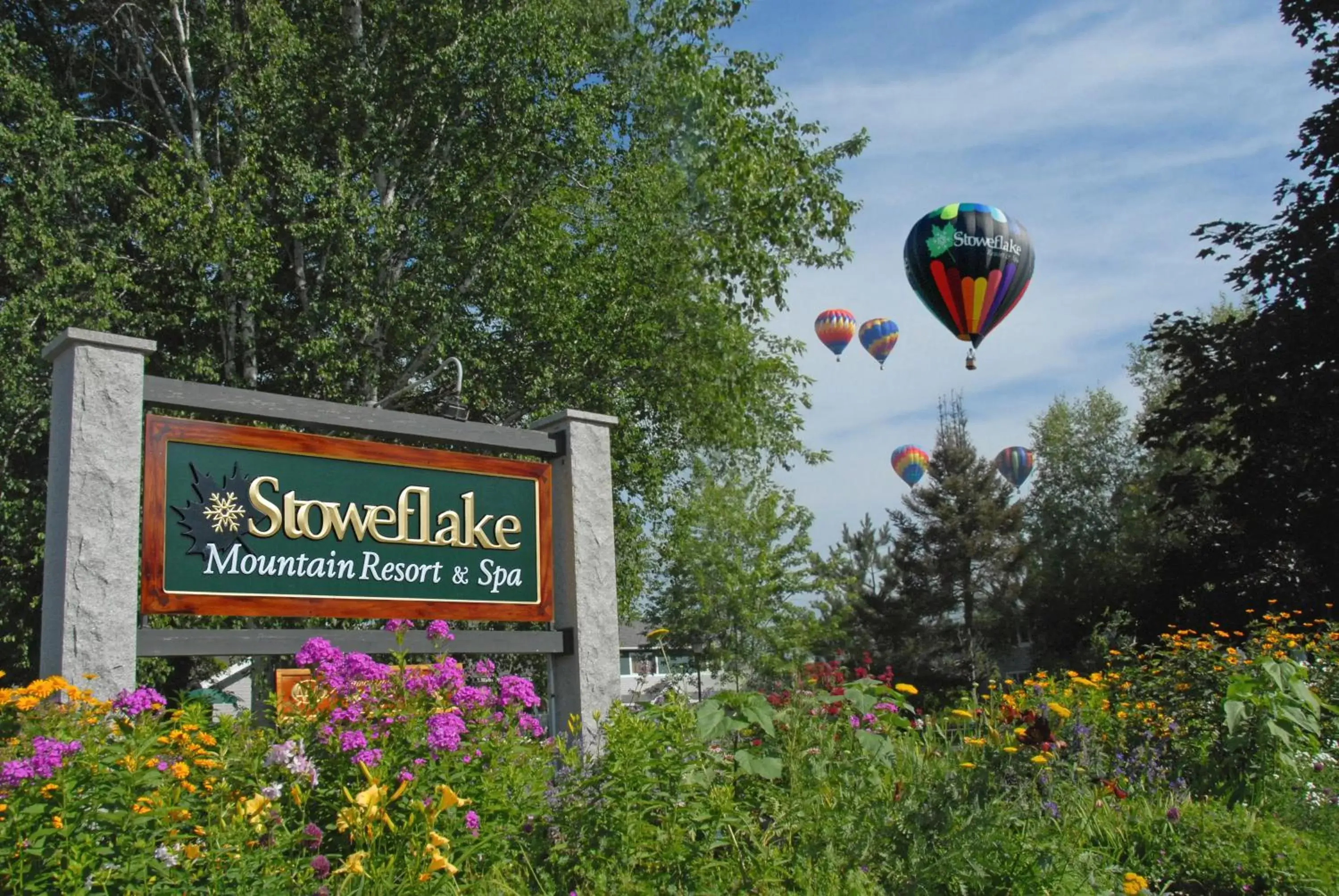 Garden, Property Logo/Sign in Stoweflake Mountain Resort & Spa