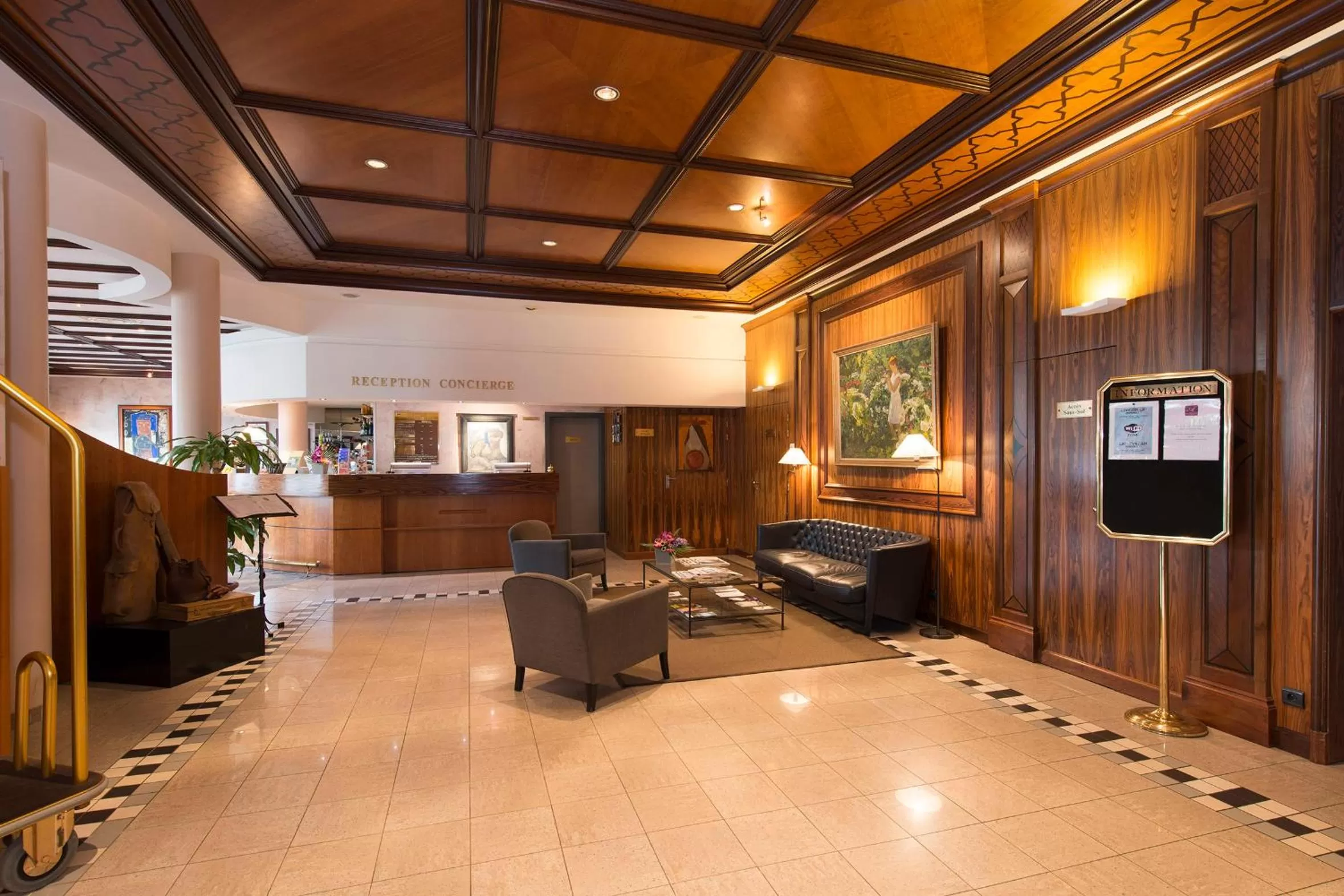 Lobby or reception in Le Jean-Sébastien Bach