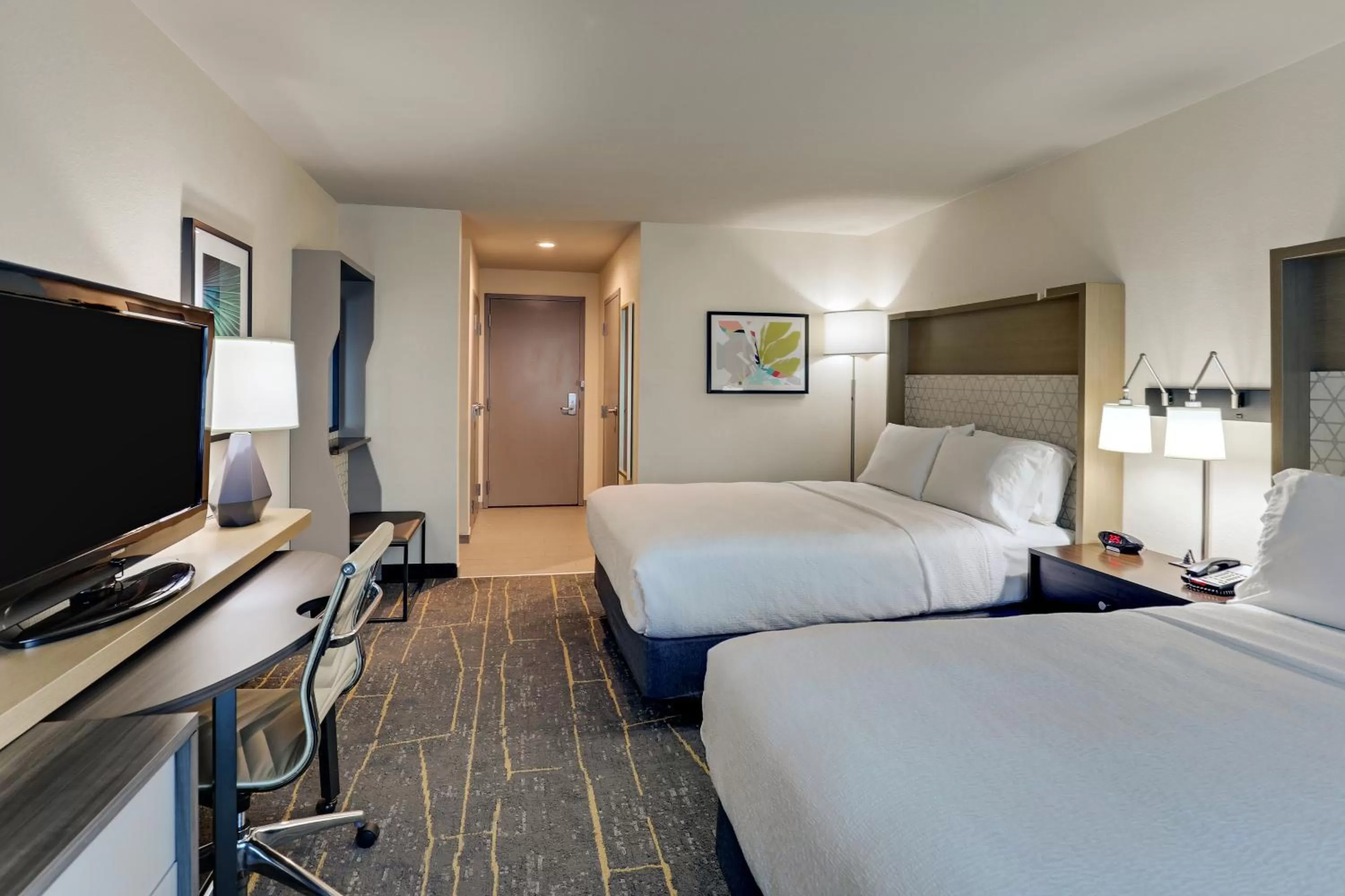Photo of the whole room, Bed in Holiday Inn Mobile Airport by IHG