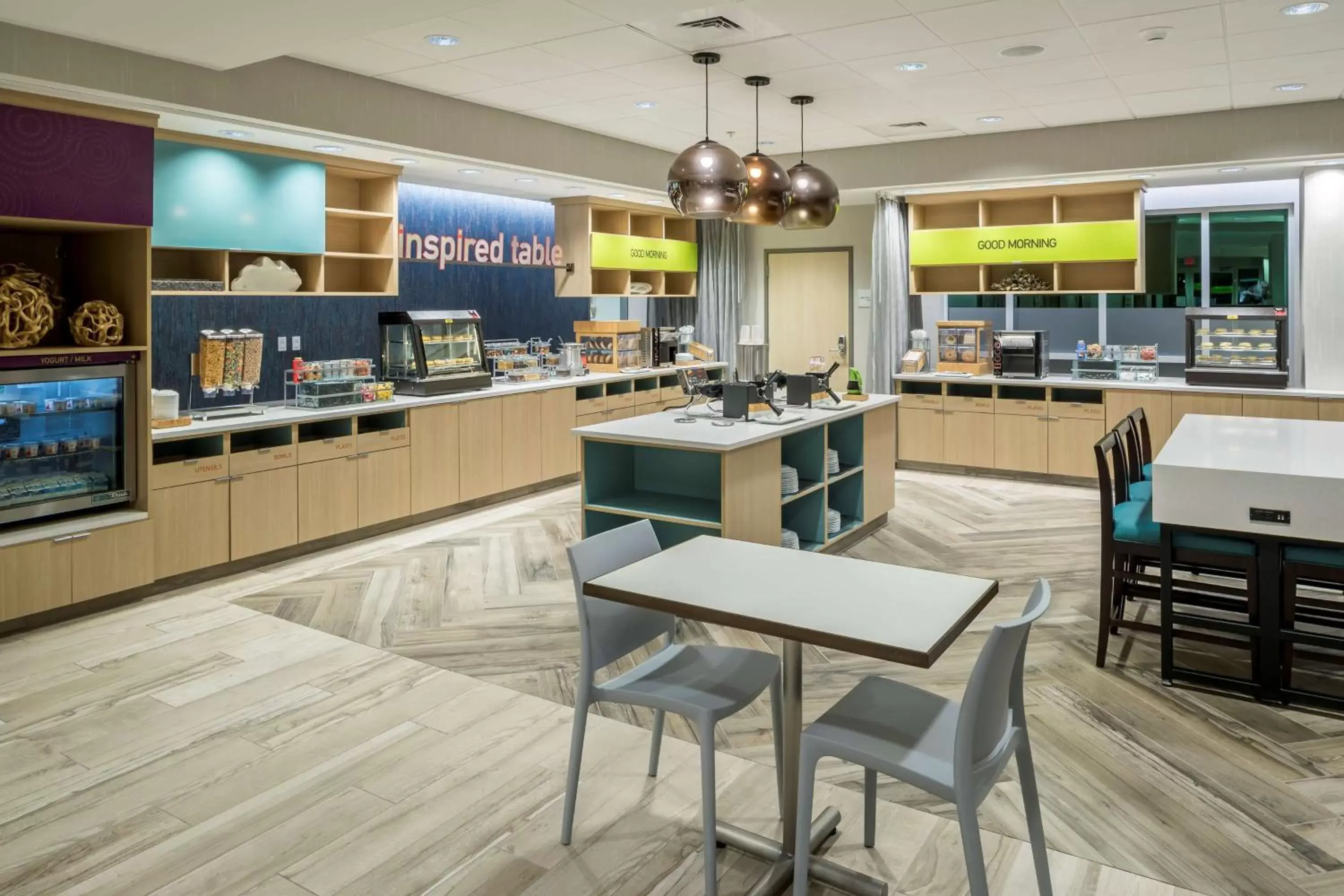 Breakfast, Restaurant/Places to Eat in Home2 Suites By Hilton Cape Canaveral Cruise Port