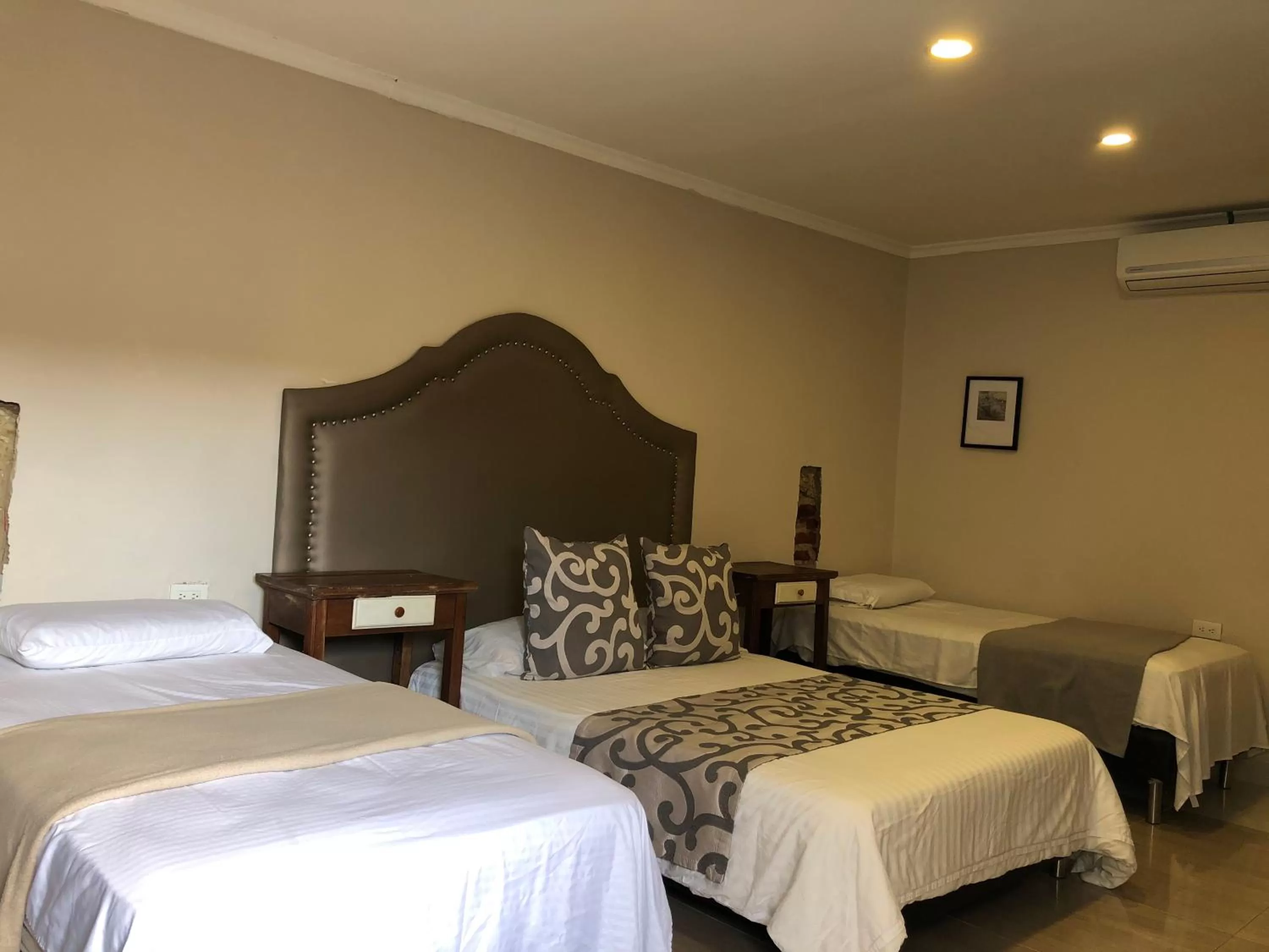 Bed in Hotel Galeria la Trinidad