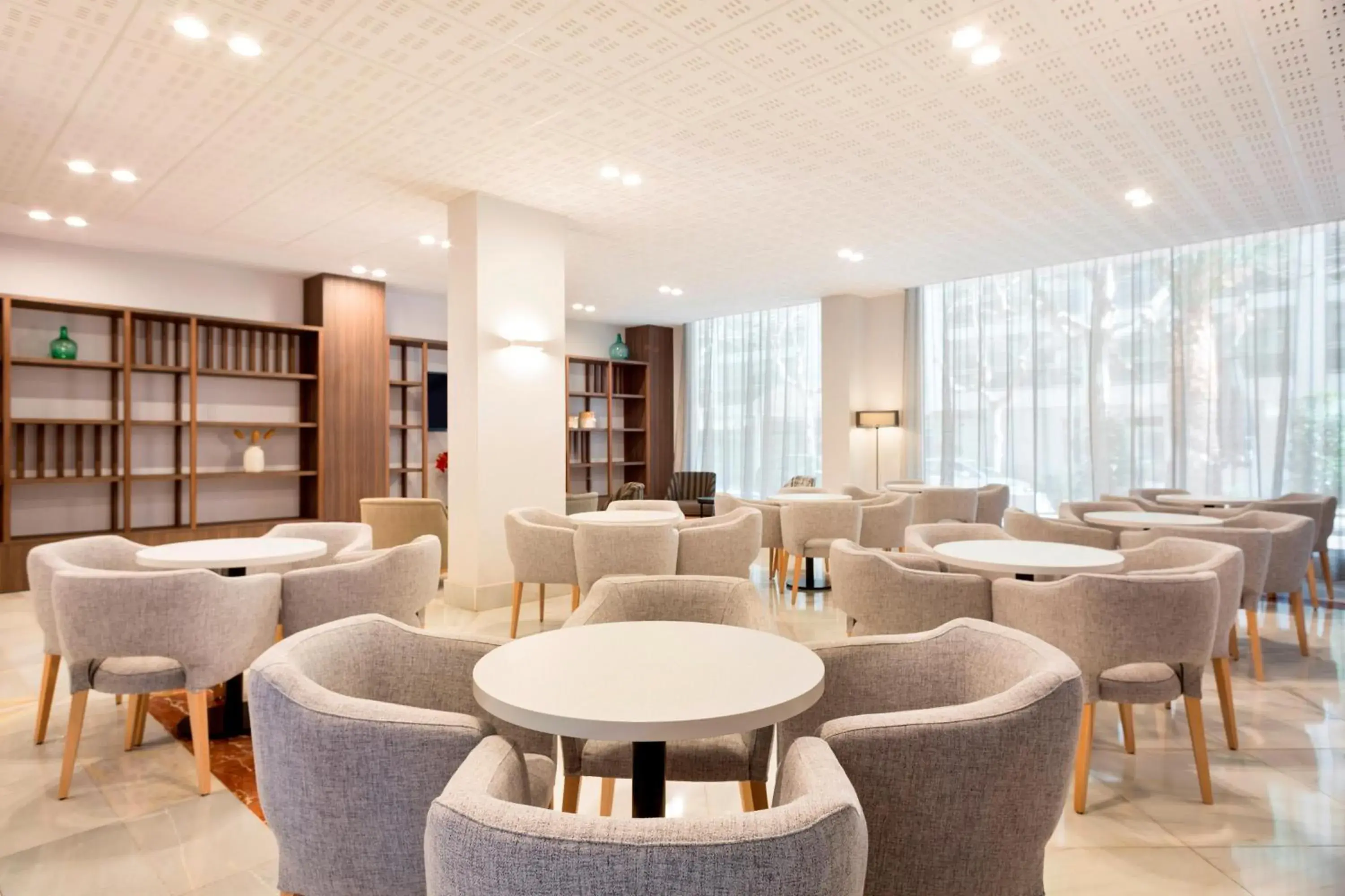 Lobby or reception in Hotel Best Da Vinci Lobby or reception in Hotel Best Da Vinci