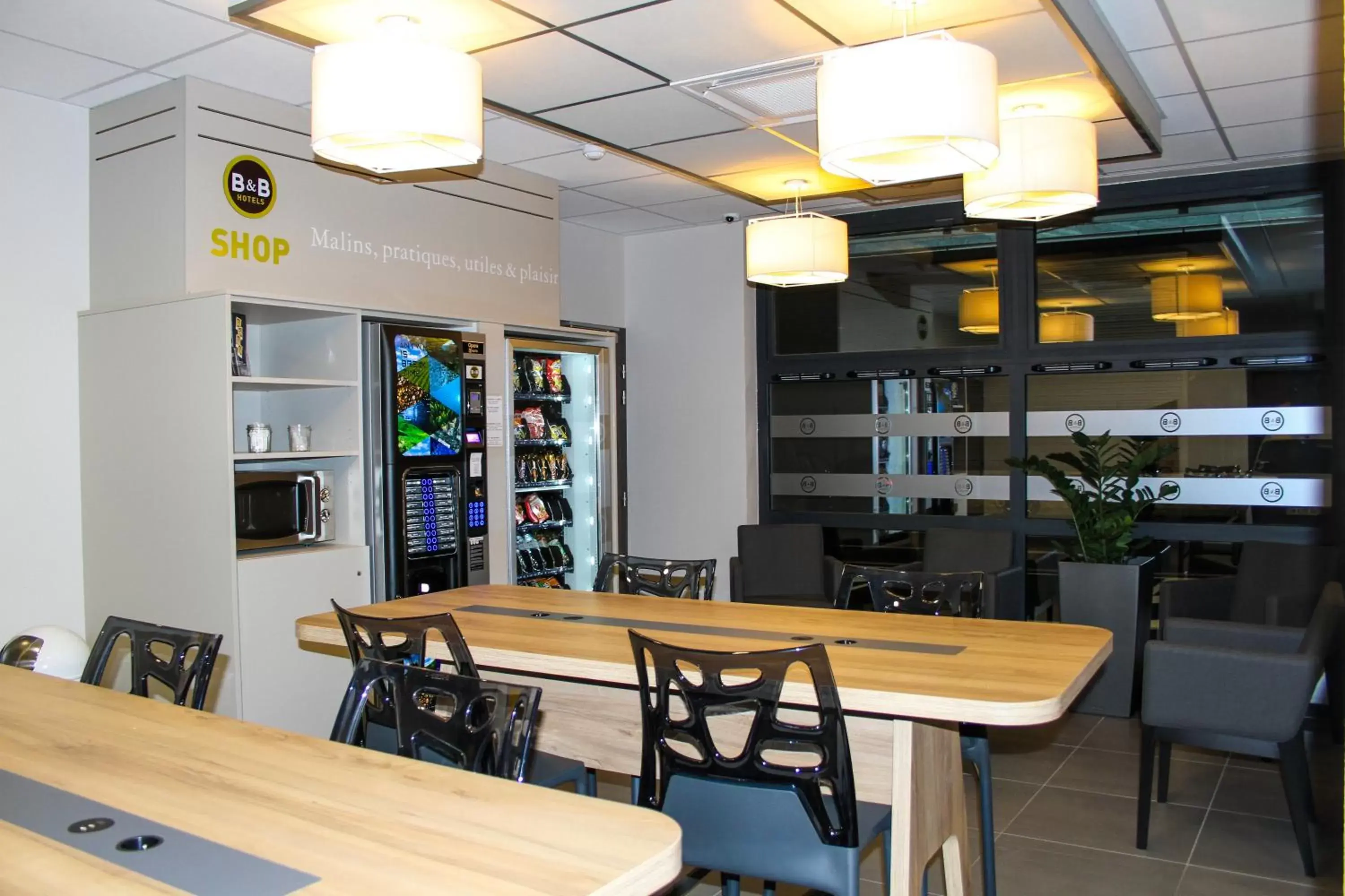 Buffet breakfast, Restaurant/Places to Eat in B&B HOTEL Montélimar Sud