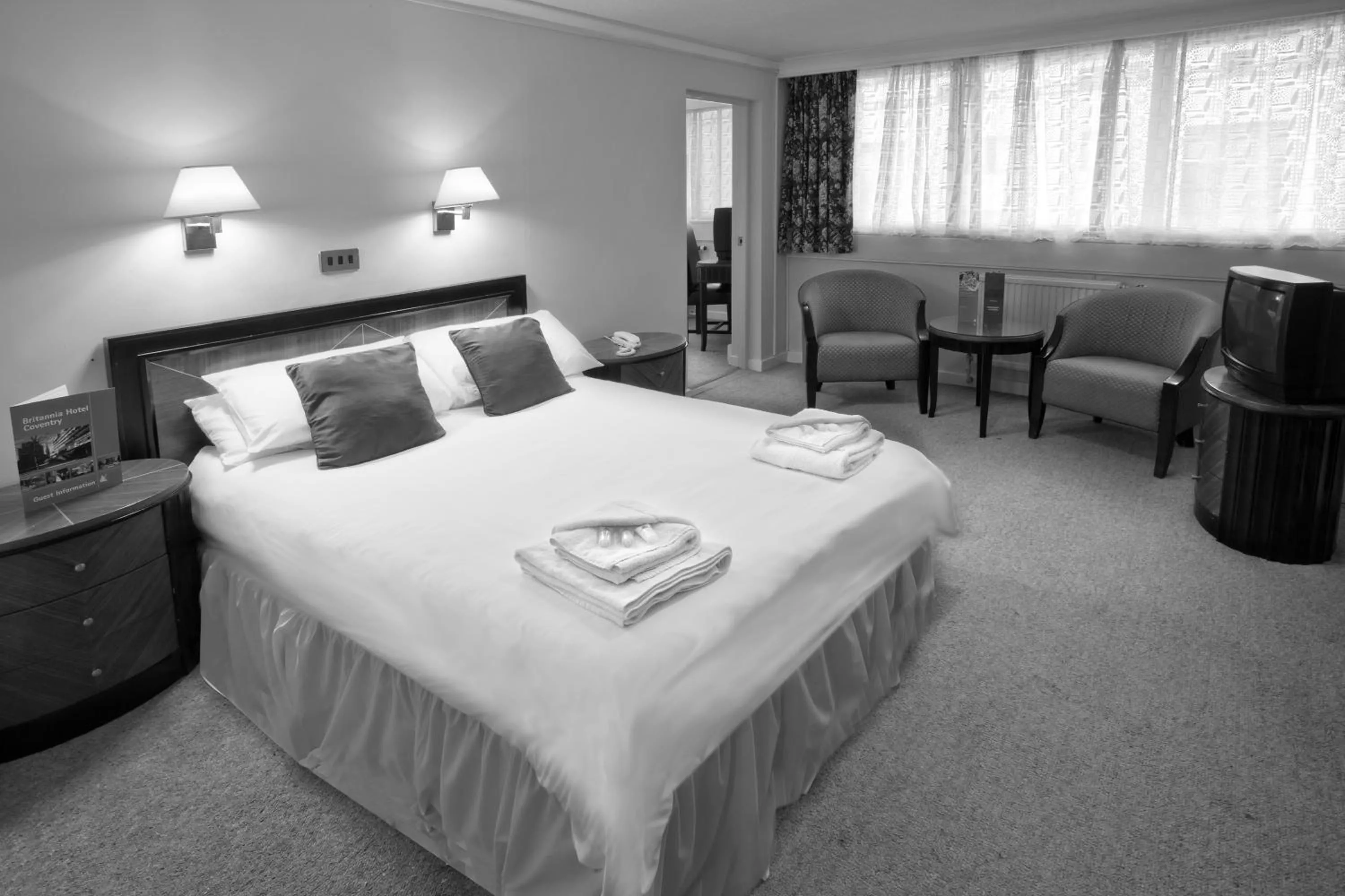 Bed in Britannia Hotel Coventry