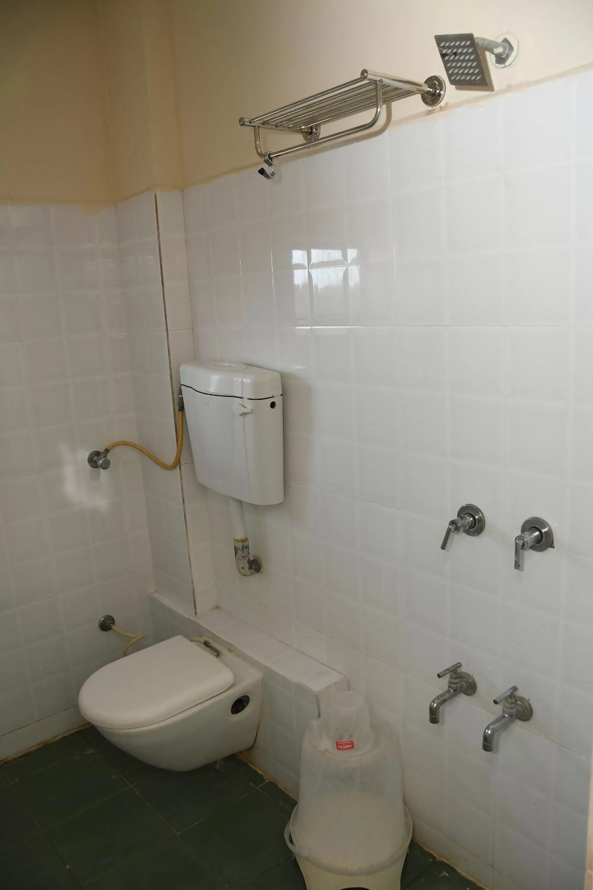 Bathroom in Hotel Nawanagar Residency