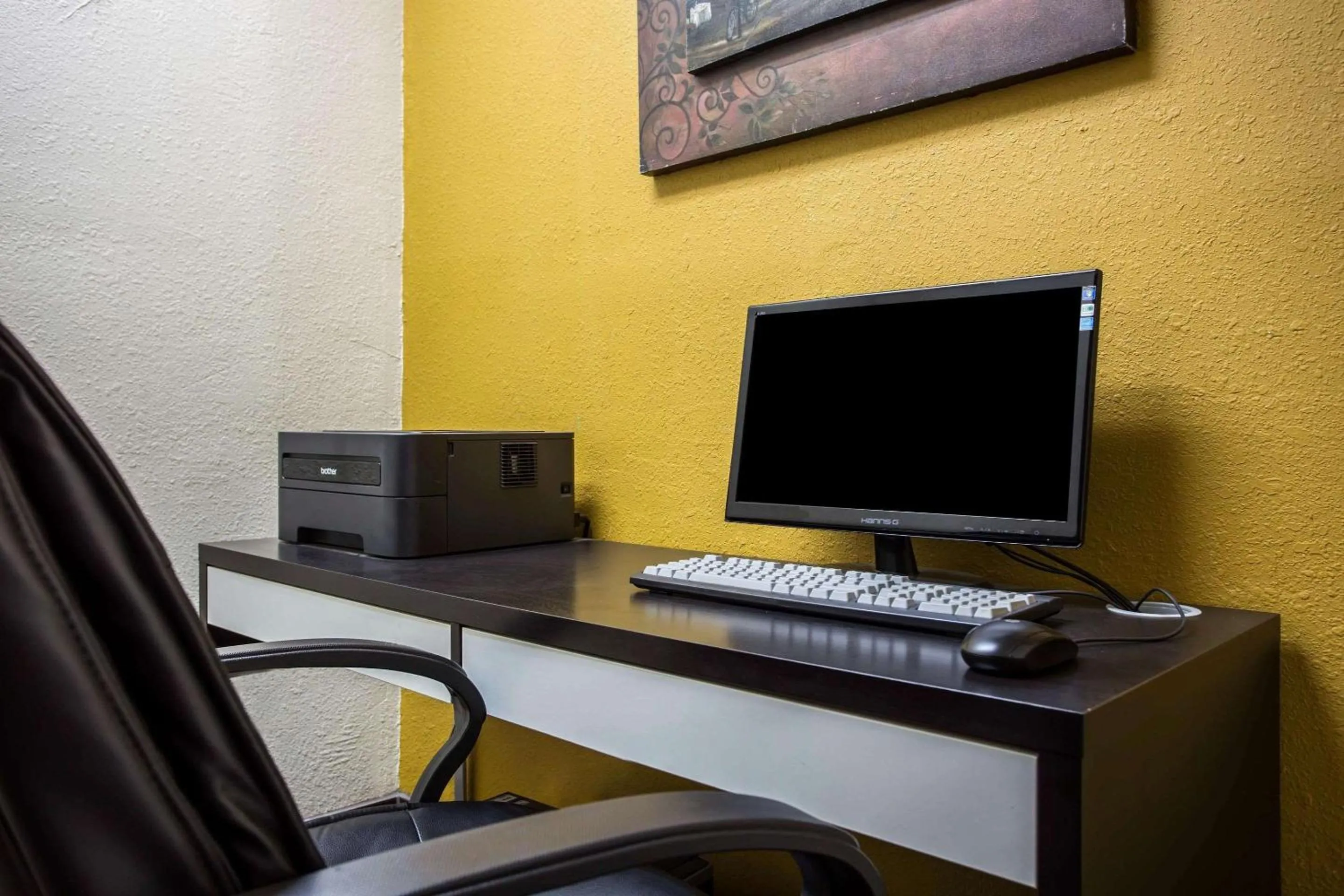 On site in Econo Lodge Salisbury South